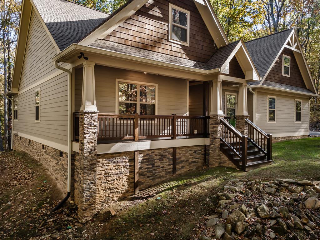 Ellijay, Georgia, 30536, United States, 3 Bedrooms Bedrooms, ,2 BathroomsBathrooms,Residential,For Sale,1987924