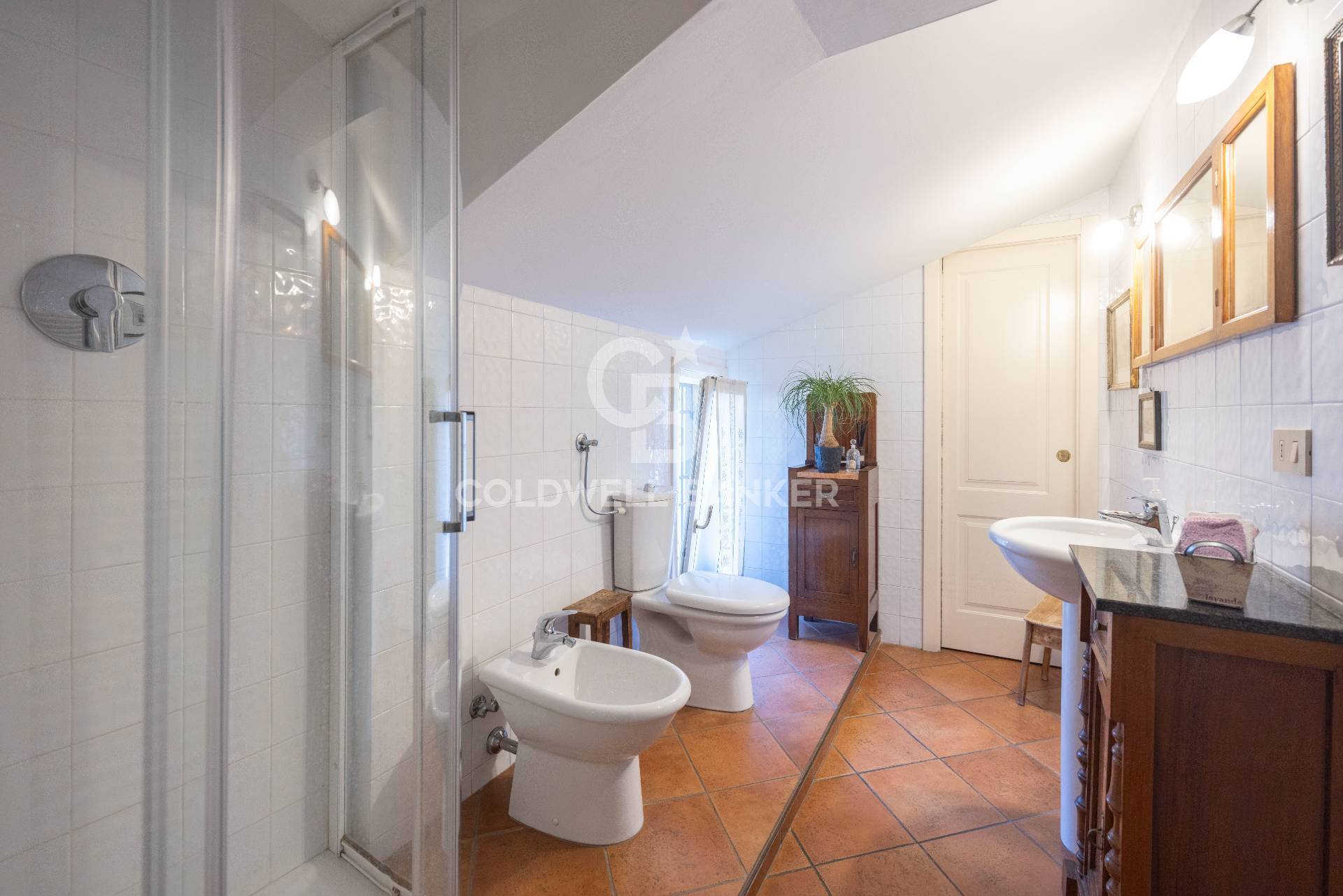 Bologna, Bologna, 40100, IT, 2 Bedrooms Bedrooms, ,1 BathroomBathrooms,Residential,For Sale,1898683