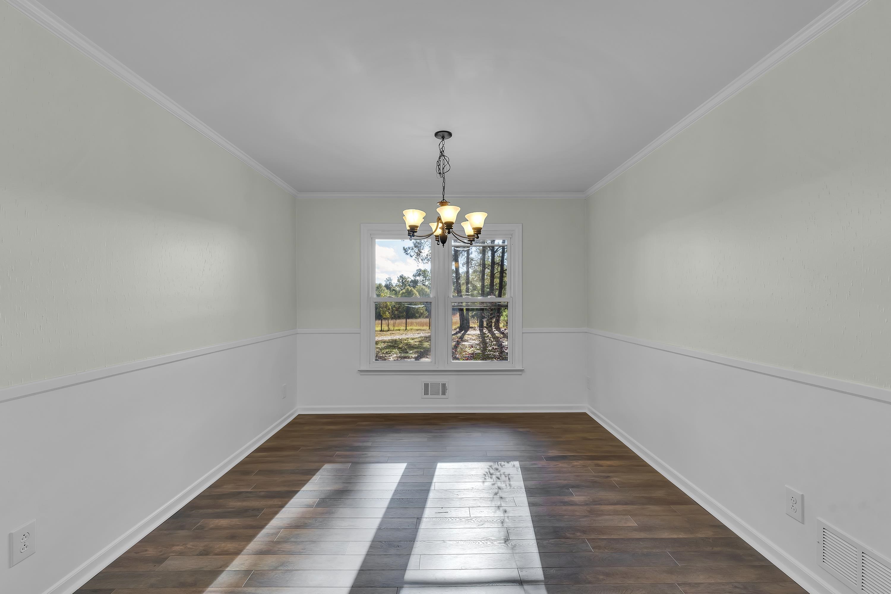 Woodruff, South Carolina, 29388, United States, 3 Bedrooms Bedrooms, ,2 BathroomsBathrooms,Residential,For Sale,1985035