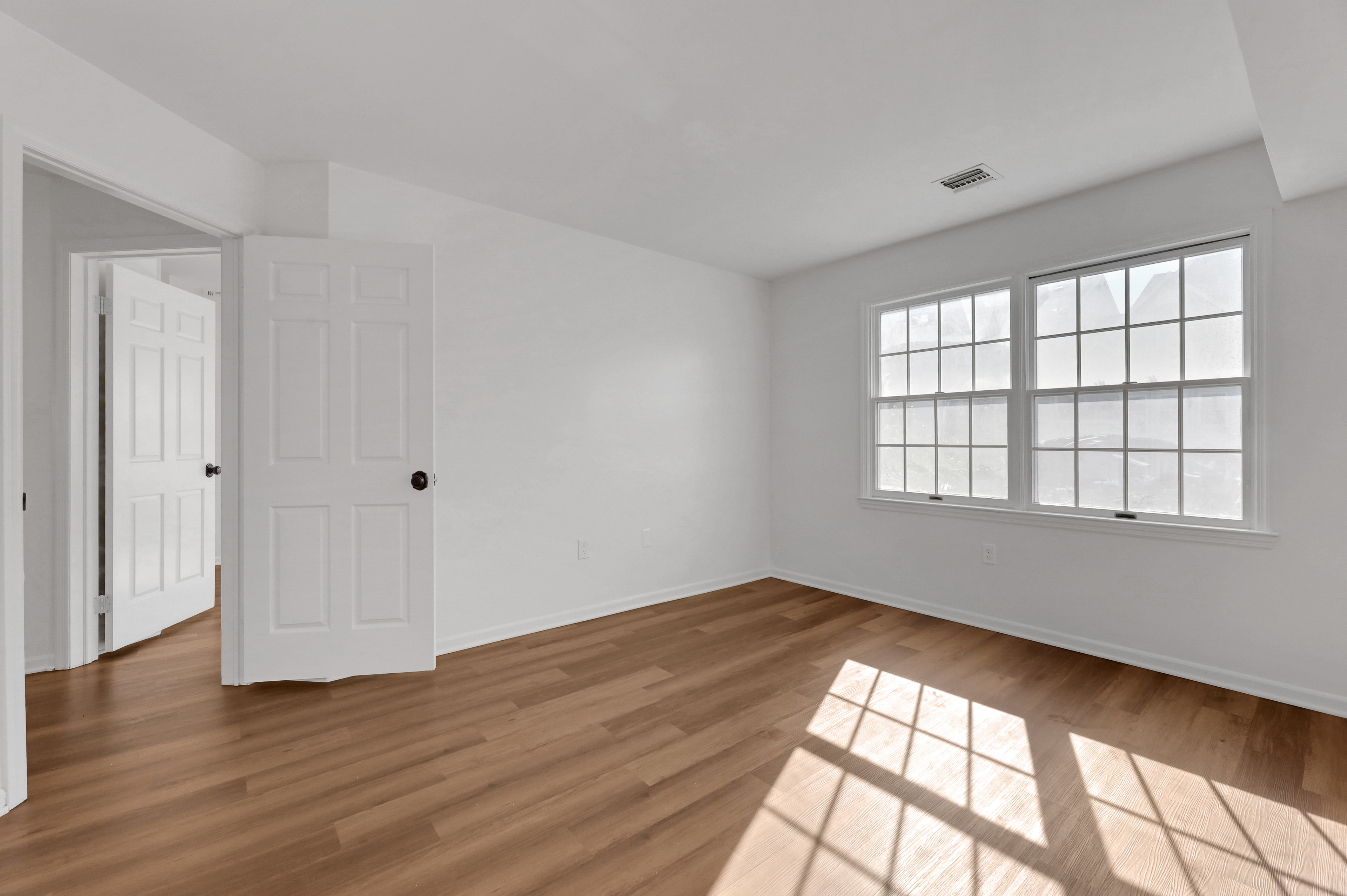  15 Crystal Lane, Paterson, NJ 07501 - 物件實景