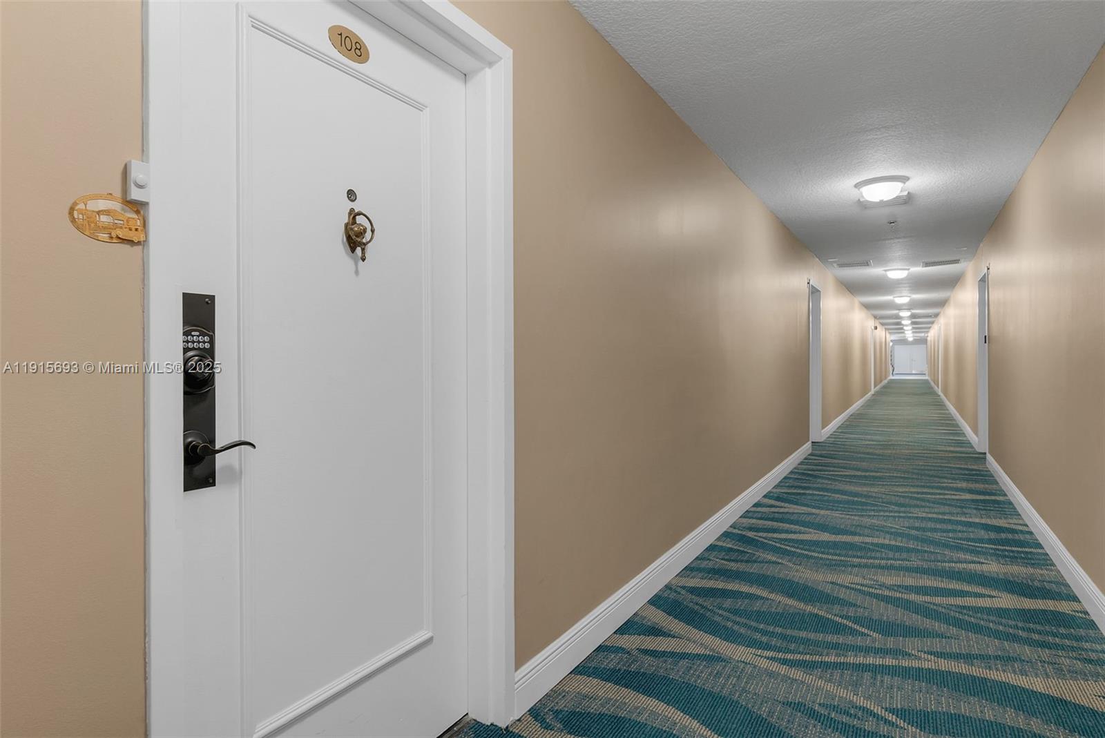 Pompano Beach, Florida, 33062, United States, 2 Bedrooms Bedrooms, ,2 BathroomsBathrooms,Residential,For Sale,1996821