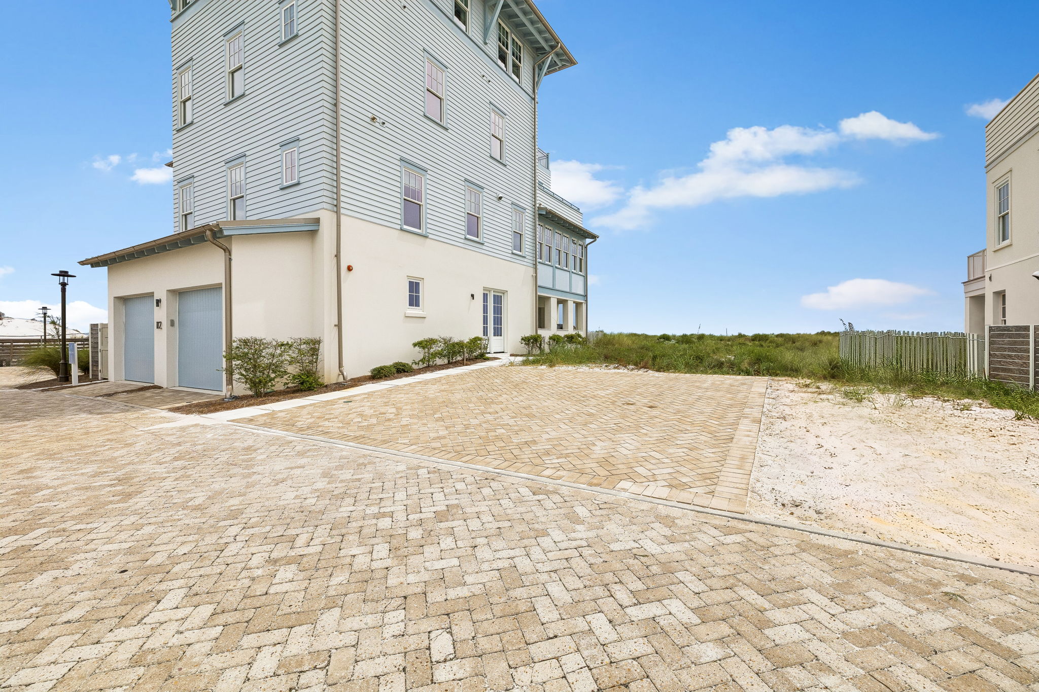  Uninterrupted Gulf-Front Living in Masterful New Construction Home - 物件實景