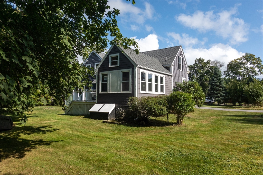 East Bridgewater, Massachusetts, 02333, United States, 4 Bedrooms Bedrooms, ,2 BathroomsBathrooms,Residential,For Sale,1942845
