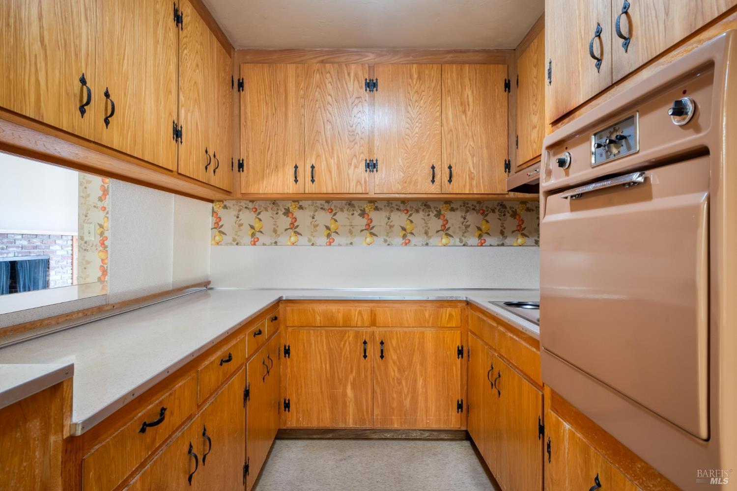 Petaluma, California, 94952, United States, 3 Bedrooms Bedrooms, ,3 BathroomsBathrooms,Residential,For Sale,1981148