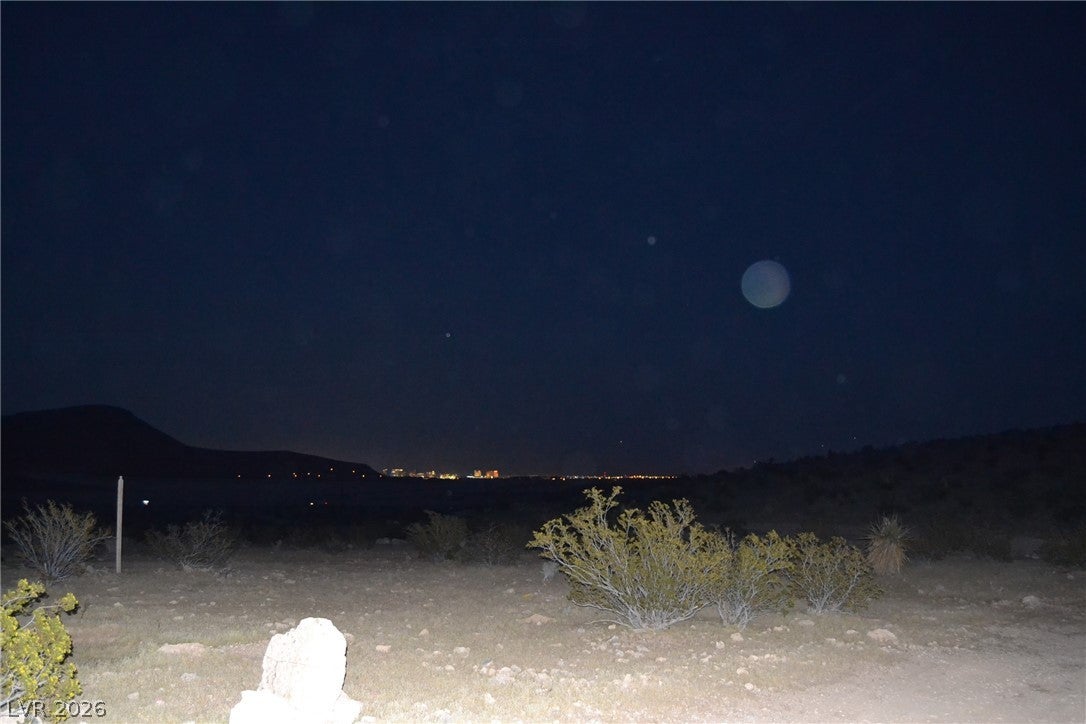 Las Vegas, Nevada, 89161, United States, 3 Bedrooms Bedrooms, ,2 BathroomsBathrooms,Residential,For Sale,2032219