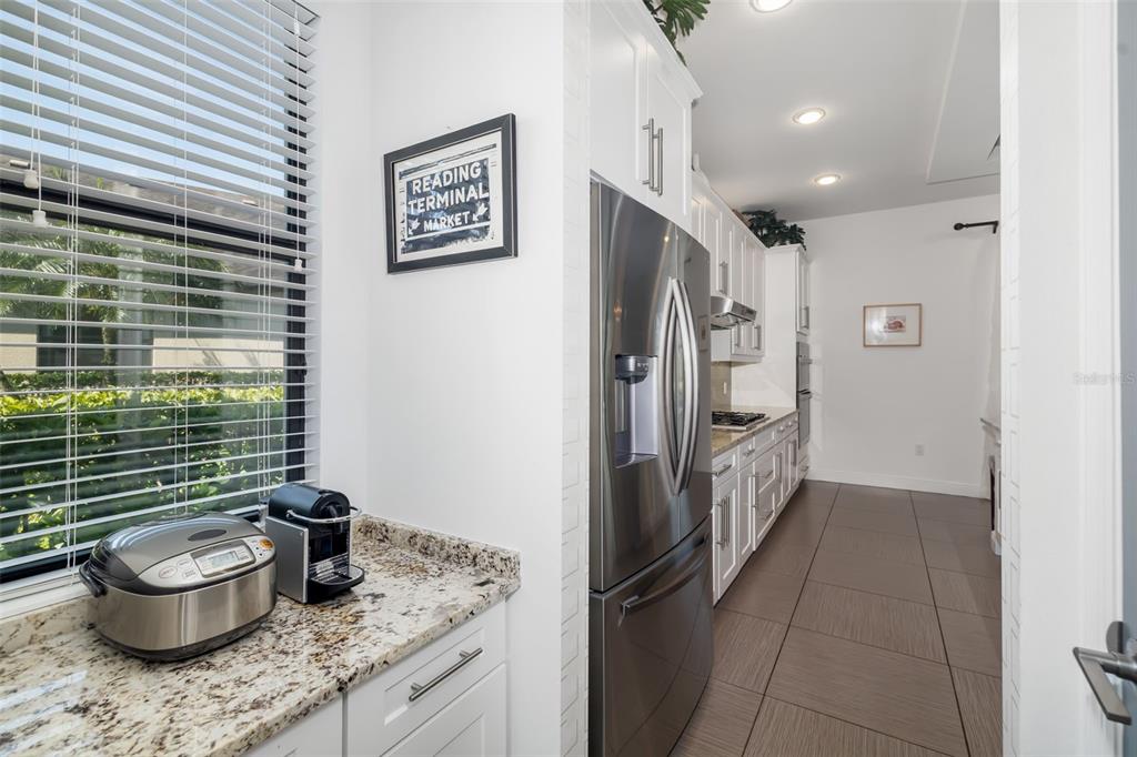 Bradenton, Florida, 34212, United States, 4 Bedrooms Bedrooms, ,5 BathroomsBathrooms,Residential,For Sale,1856587