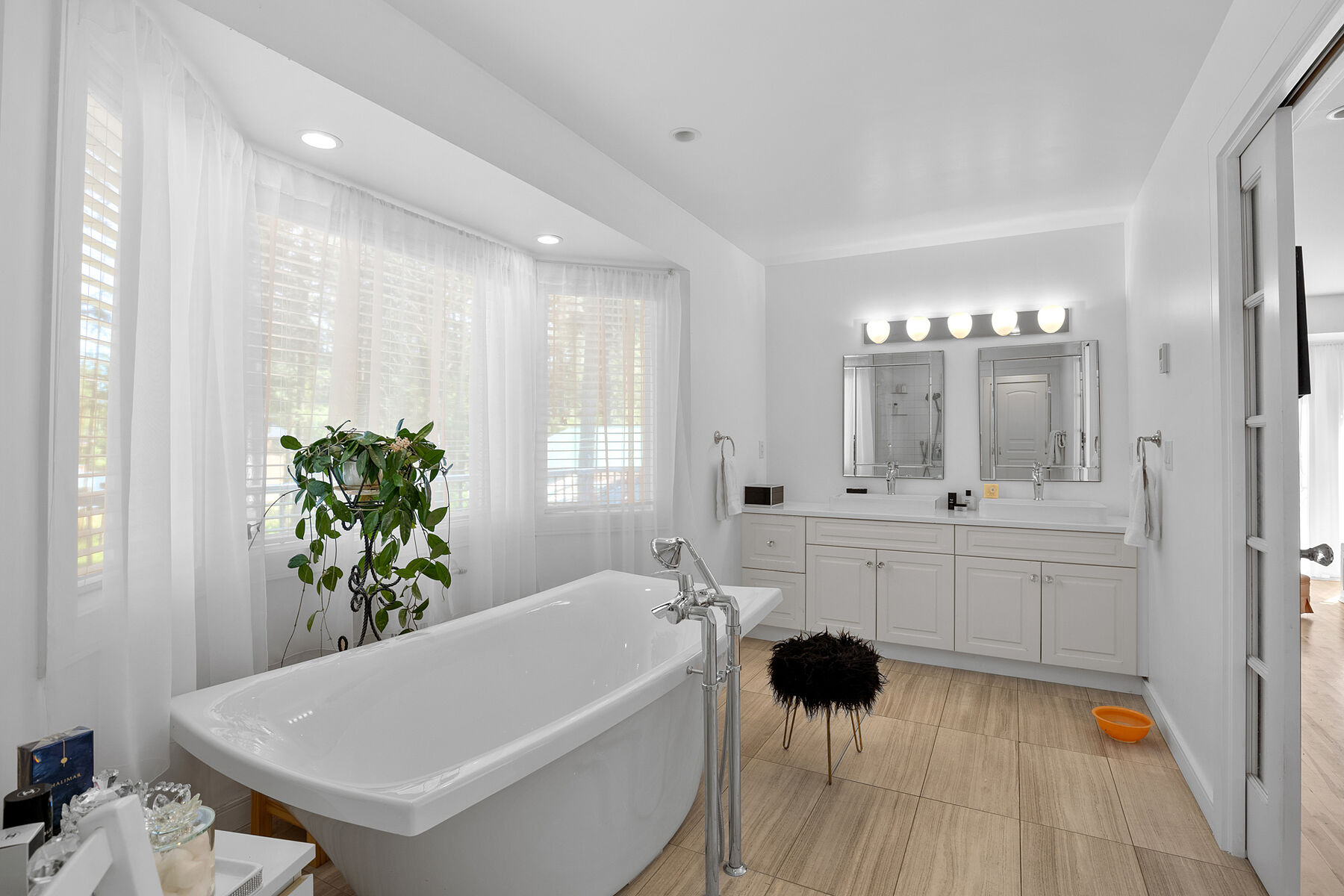  Luxurious Custom Estate - 物件實景