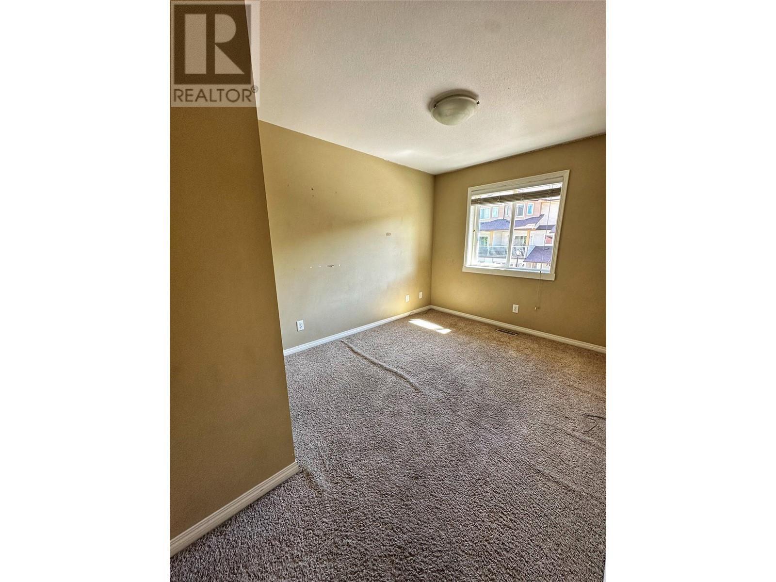 VERNON, British Columbia, V1H 1Z5, CA, 3 Bedrooms Bedrooms, ,2 BathroomsBathrooms,Residential,For Sale,1913509