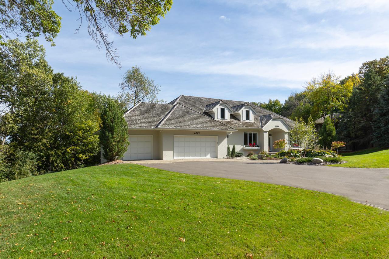 Eden Prairie, Minnesota, 55344, United States, 5 Bedrooms Bedrooms, ,3 BathroomsBathrooms,Residential,For Sale,1940056