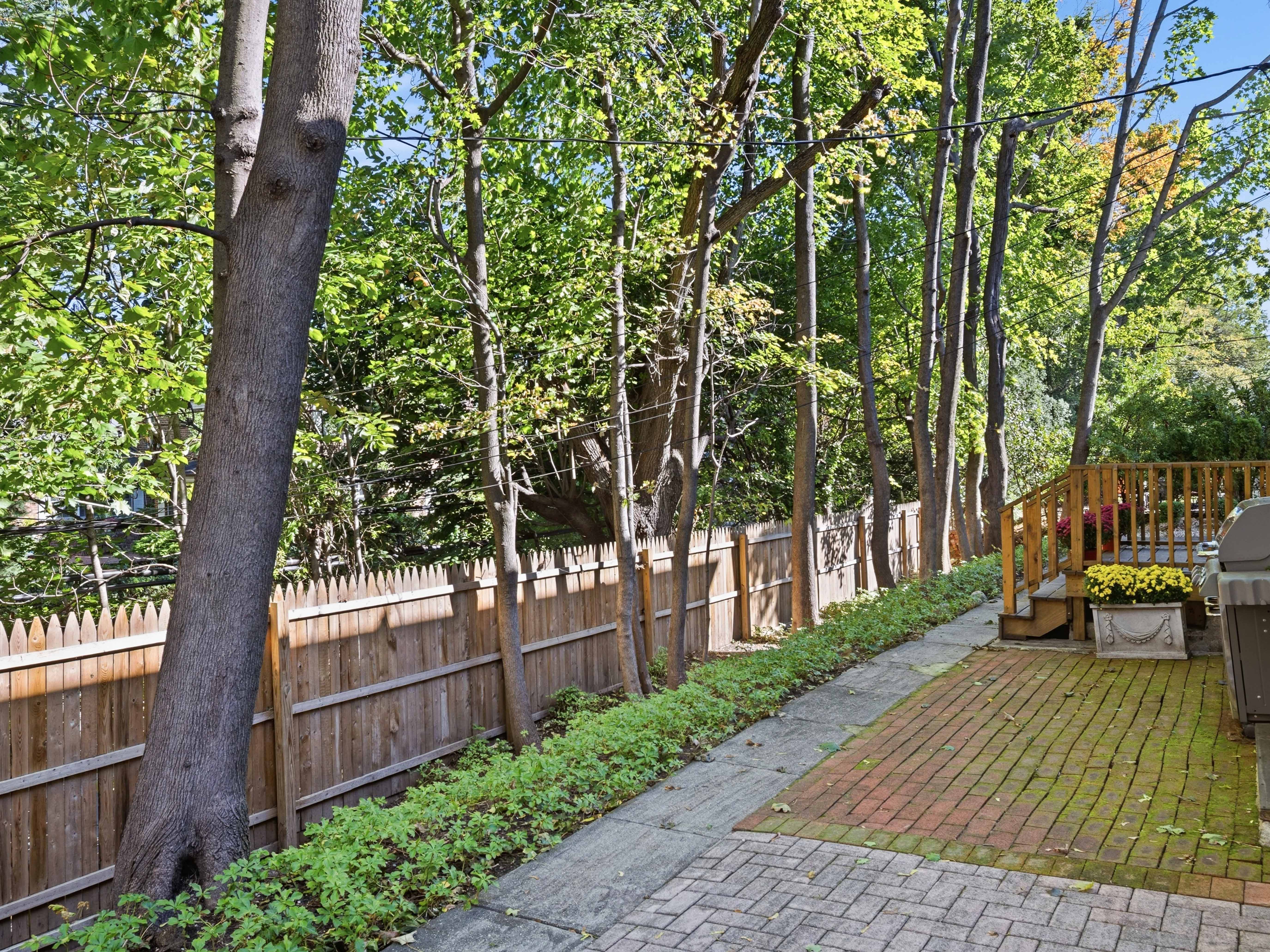  37 Bayview Court, Manhasset, NY, 11030 - 物件實景