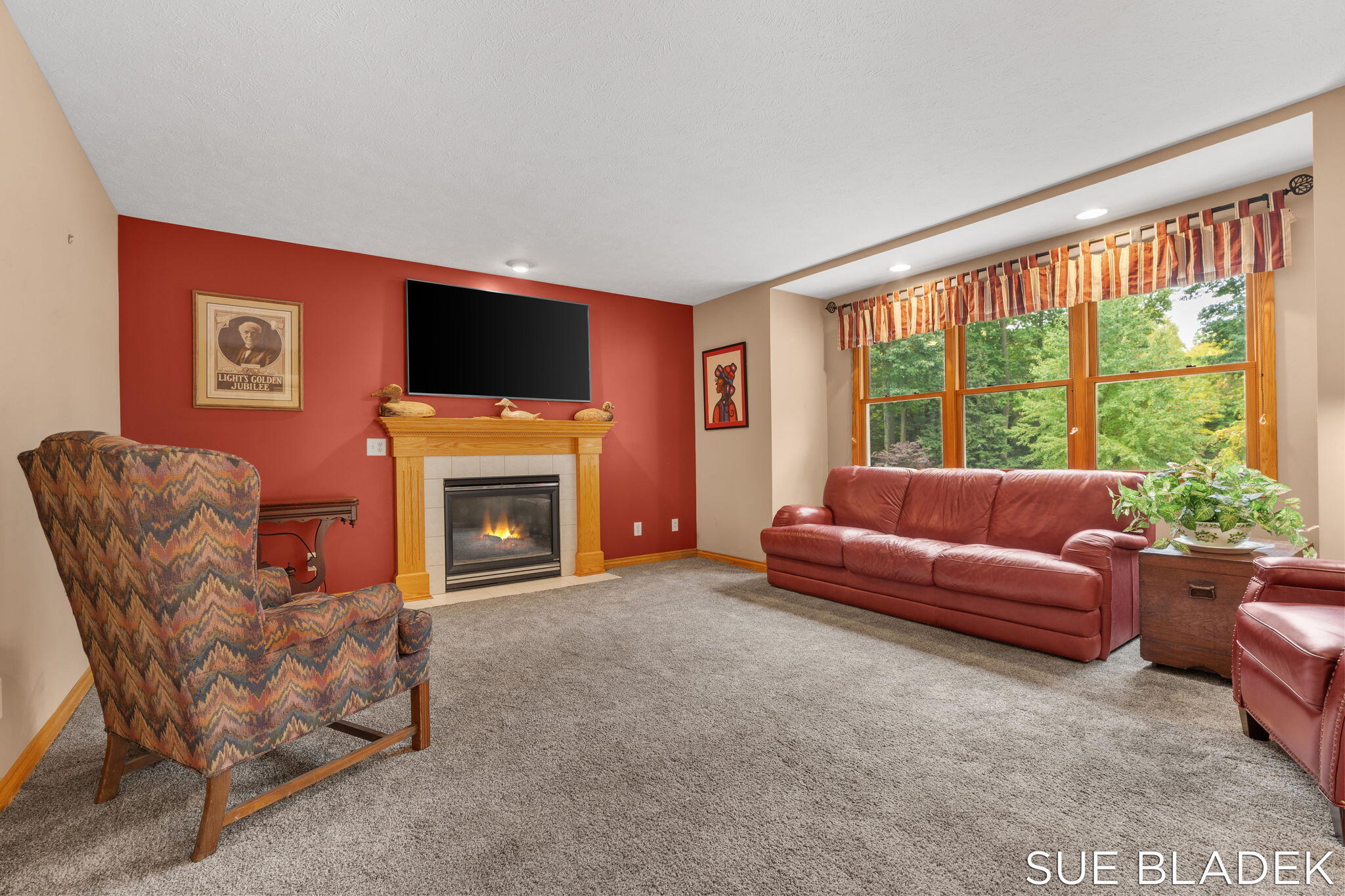 Fennville, Michigan, 49408, United States, 4 Bedrooms Bedrooms, ,4 BathroomsBathrooms,Residential,For Sale,1966449