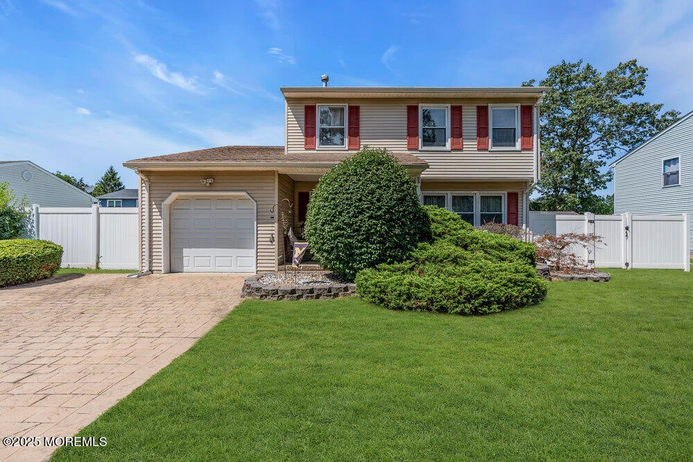 Brick, New Jersey, 08724, United States, 4 Bedrooms Bedrooms, ,3 BathroomsBathrooms,Residential,For Sale,1928821