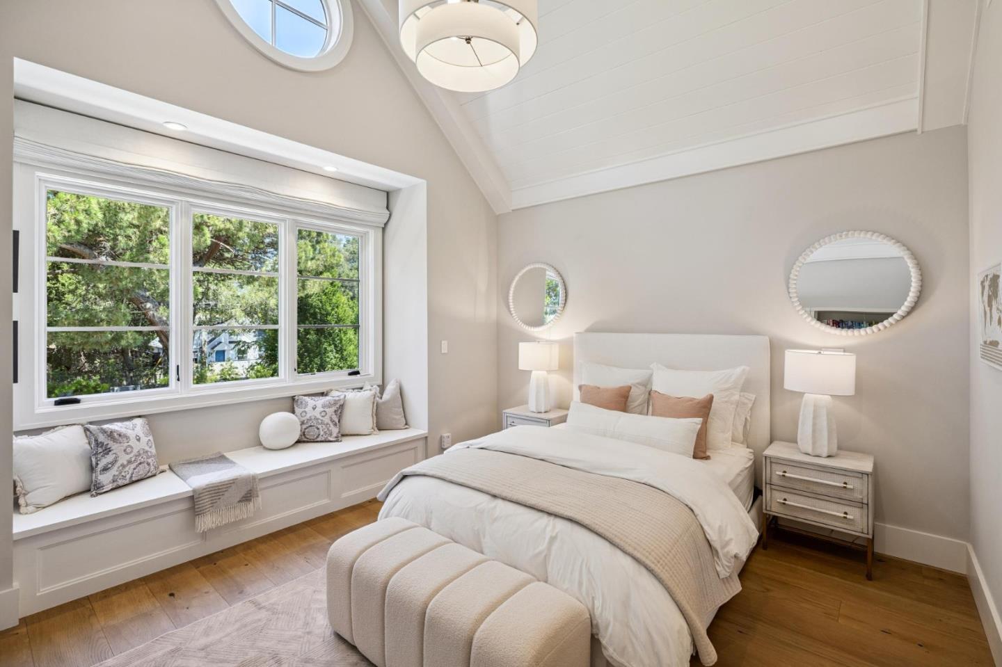 Atherton, California, 94027, United States, 8 Bedrooms Bedrooms, ,11 BathroomsBathrooms,Residential,For Sale,1942052