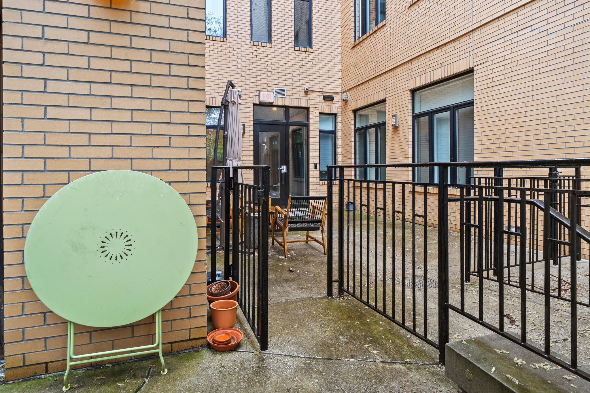  1307 Clifton Street NW, Washington, DC, 20009 - 物件實景