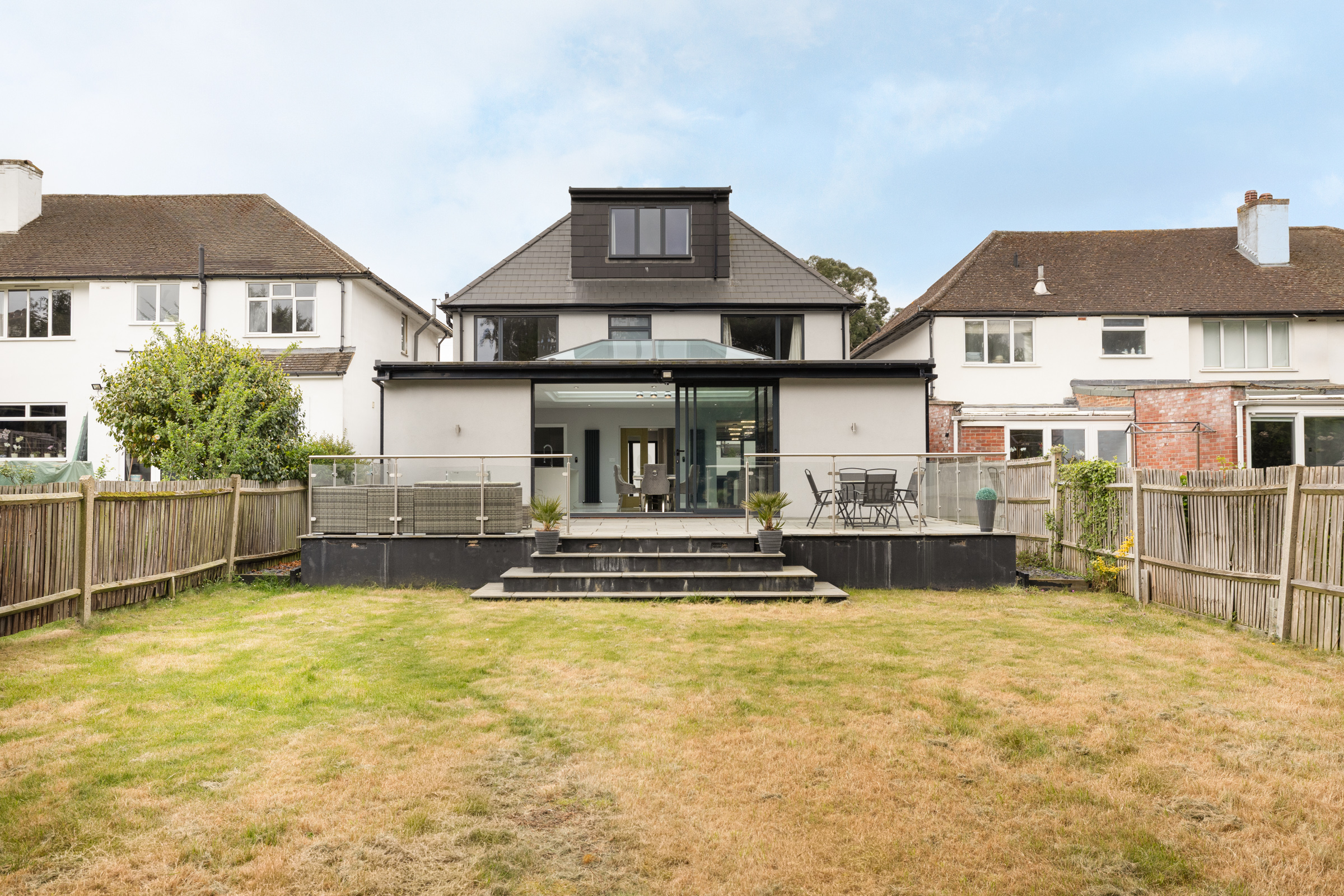  A Detached House with a Generous Garden Between Richmond Park and Wimbledon Comm - 物件實景