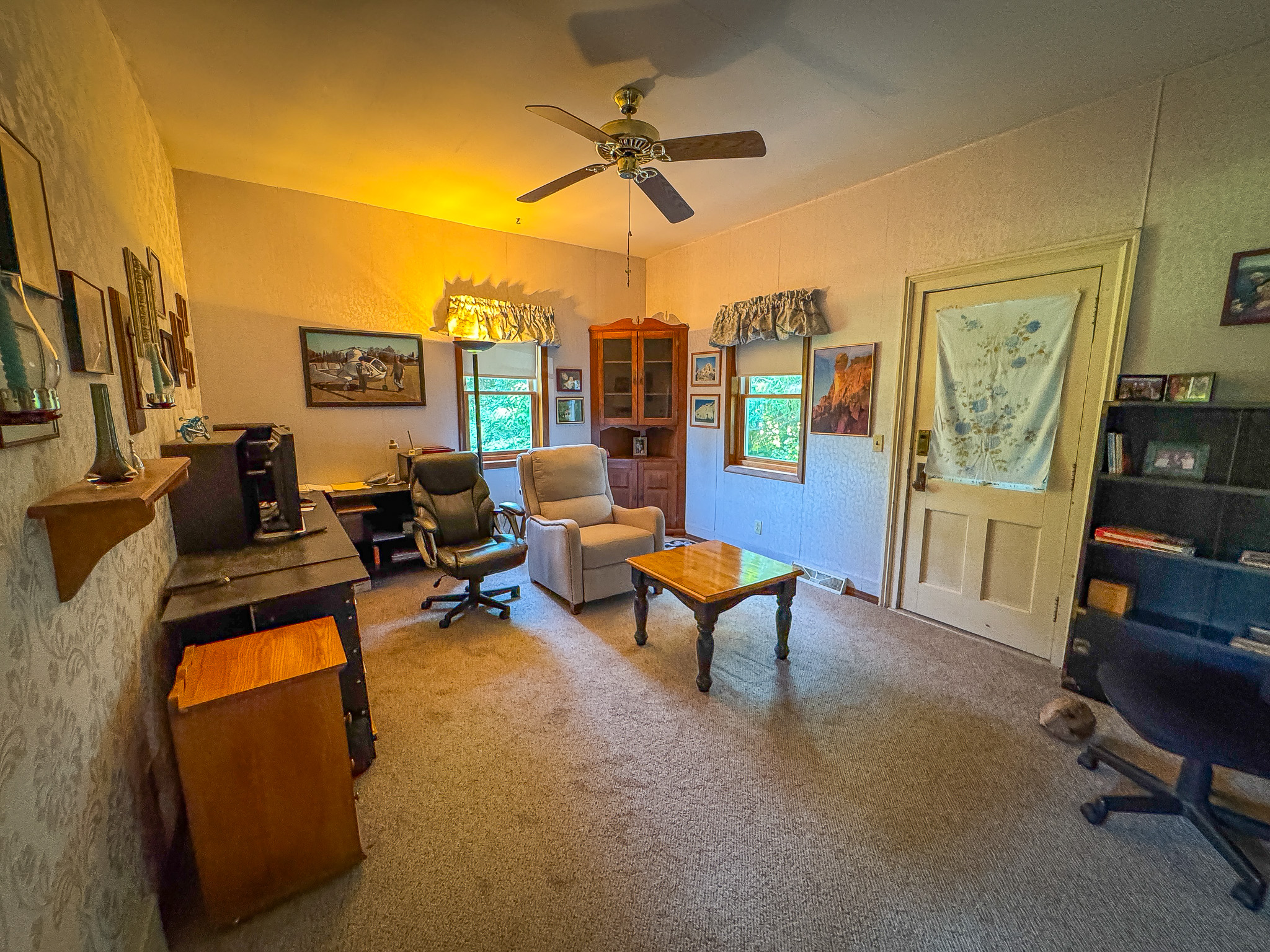 Jackson, Michigan, 49201, United States, 4 Bedrooms Bedrooms, ,2 BathroomsBathrooms,Residential,For Sale,1981022