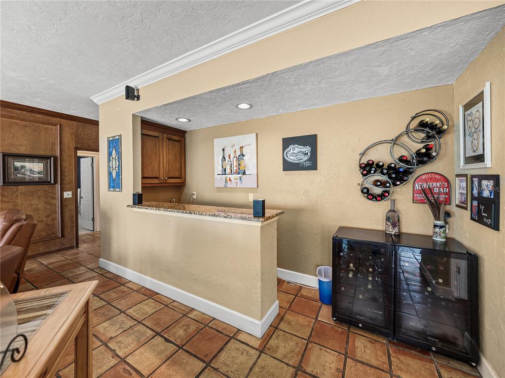 Winter Haven, Florida, 33884, United States, 3 Bedrooms Bedrooms, ,4 BathroomsBathrooms,Residential,For Sale,1895737