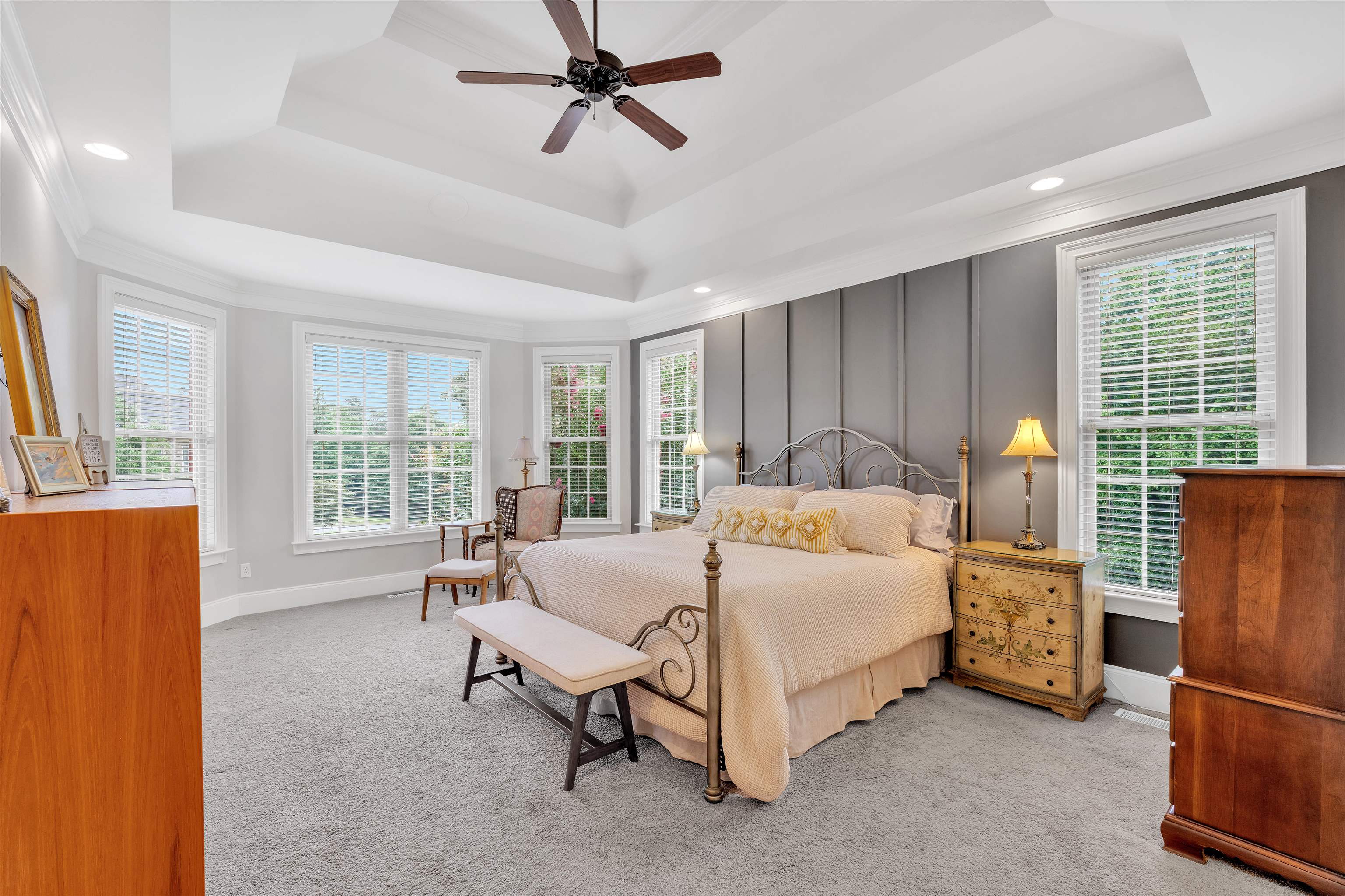 spartanburg, South Carolina, 29301, United States, 5 Bedrooms Bedrooms, ,4 BathroomsBathrooms,Residential,For Sale,1913401