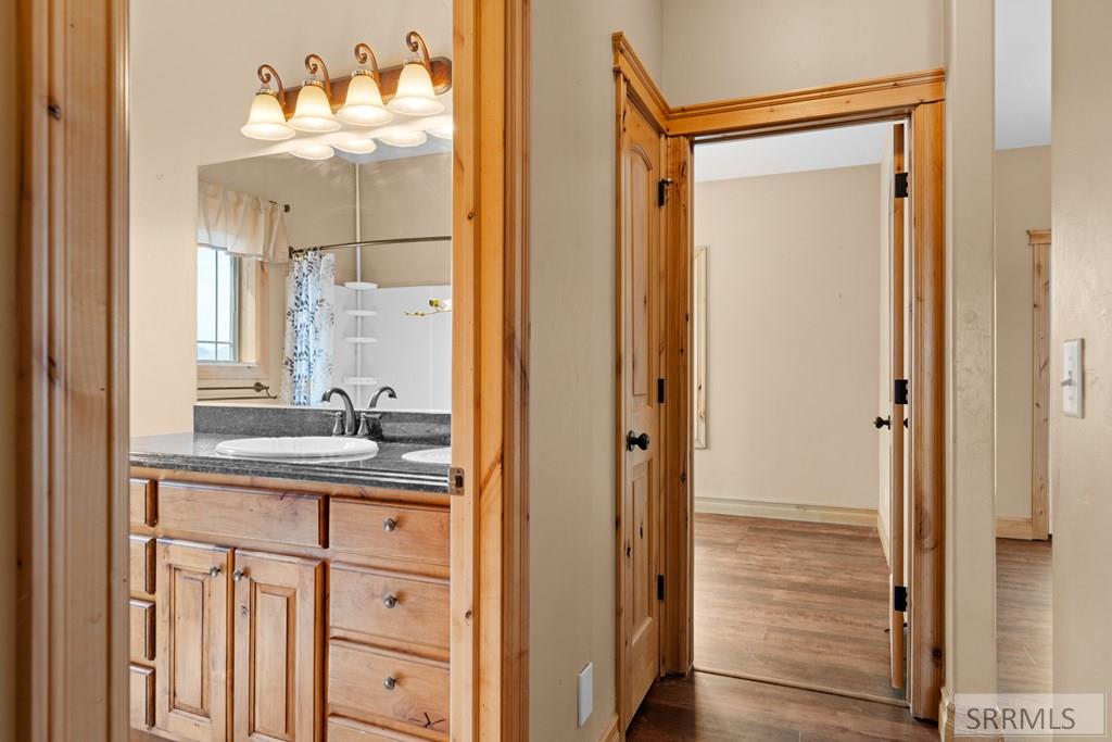 IDAHO FALLS, Idaho, 83401, United States, 6 Bedrooms Bedrooms, ,3 BathroomsBathrooms,Residential,For Sale,2006339