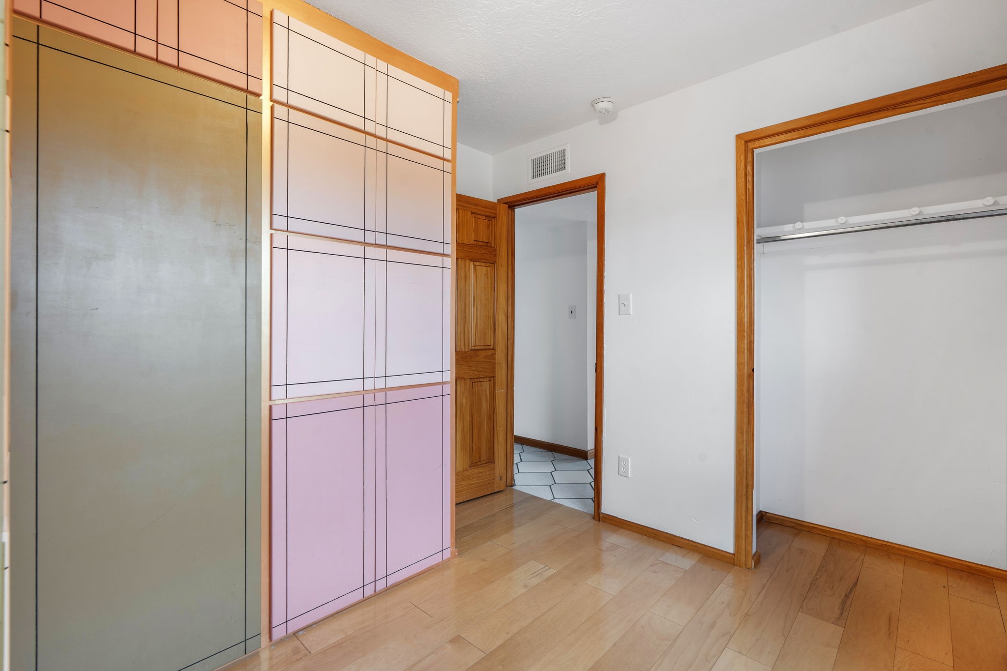  2404 Calle Loma Bonita - 物件實景