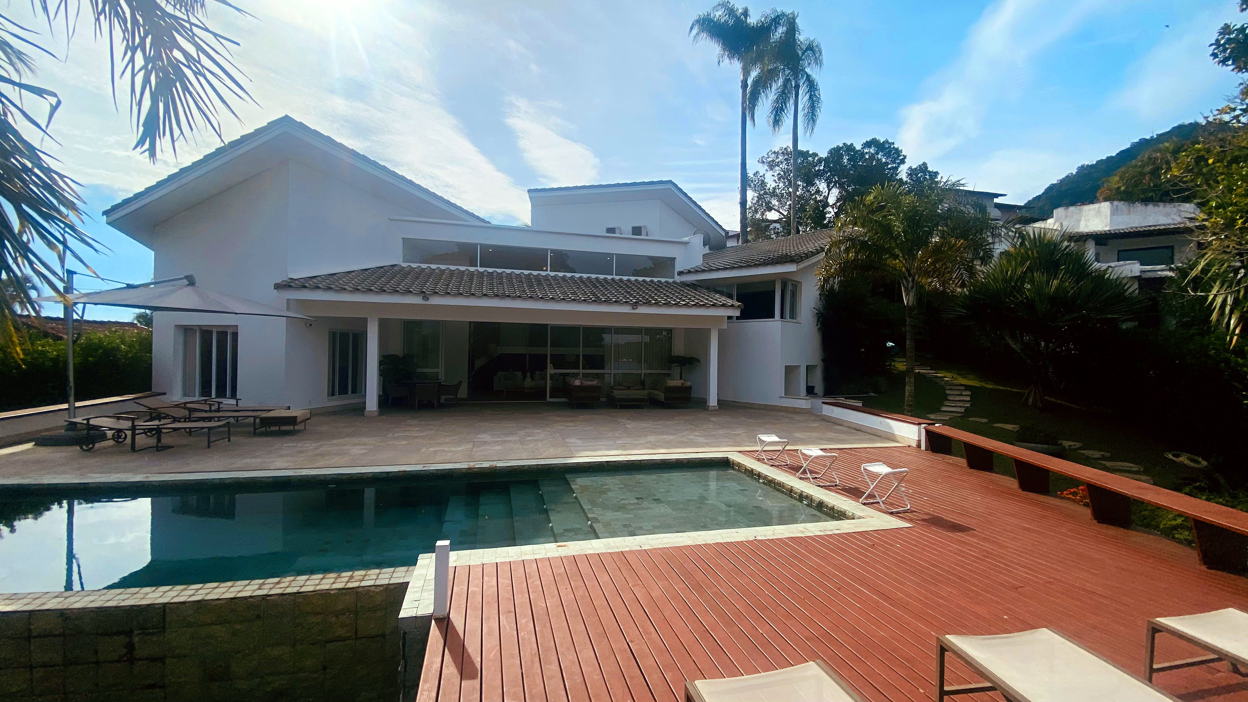  Exclusive coastal retreat with ocean views and privileged beach access - 物件實景