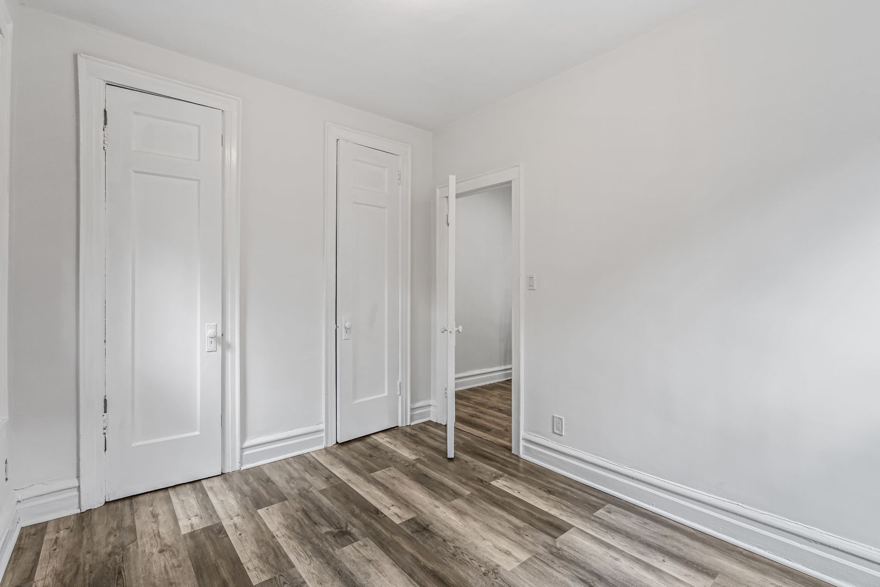  36-25 30th Street, Long Island City, NY 11106 - 物件實景