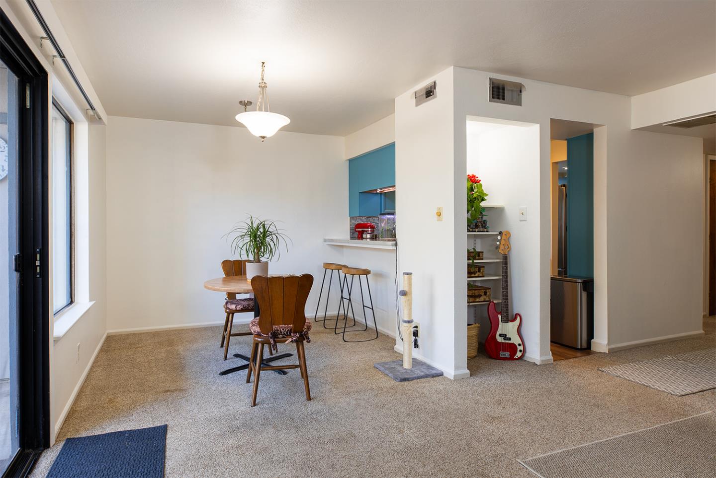 Capitola, California, 95010, United States, 2 Bedrooms Bedrooms, ,1 BathroomBathrooms,Residential,For Sale,1920106