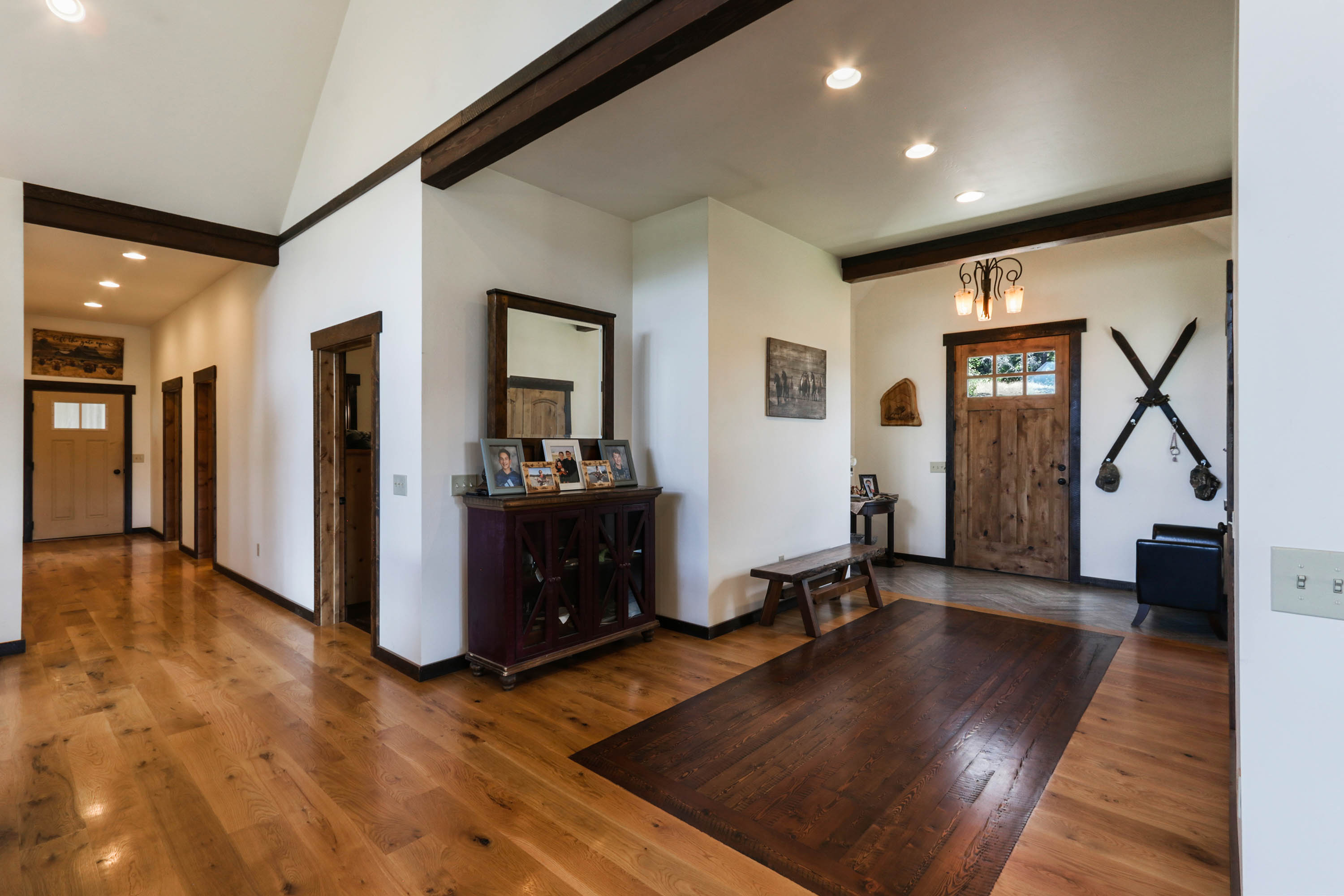 Clark Fork, Idaho, 83811, United States, 3 Bedrooms Bedrooms, ,2 BathroomsBathrooms,Residential,For Sale,1975167