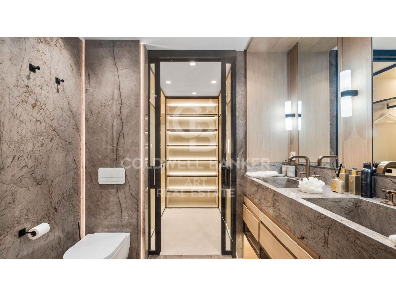 Marbella, Andalusia, ES, 3 Bedrooms Bedrooms, ,3 BathroomsBathrooms,Residential,For Sale,1817420