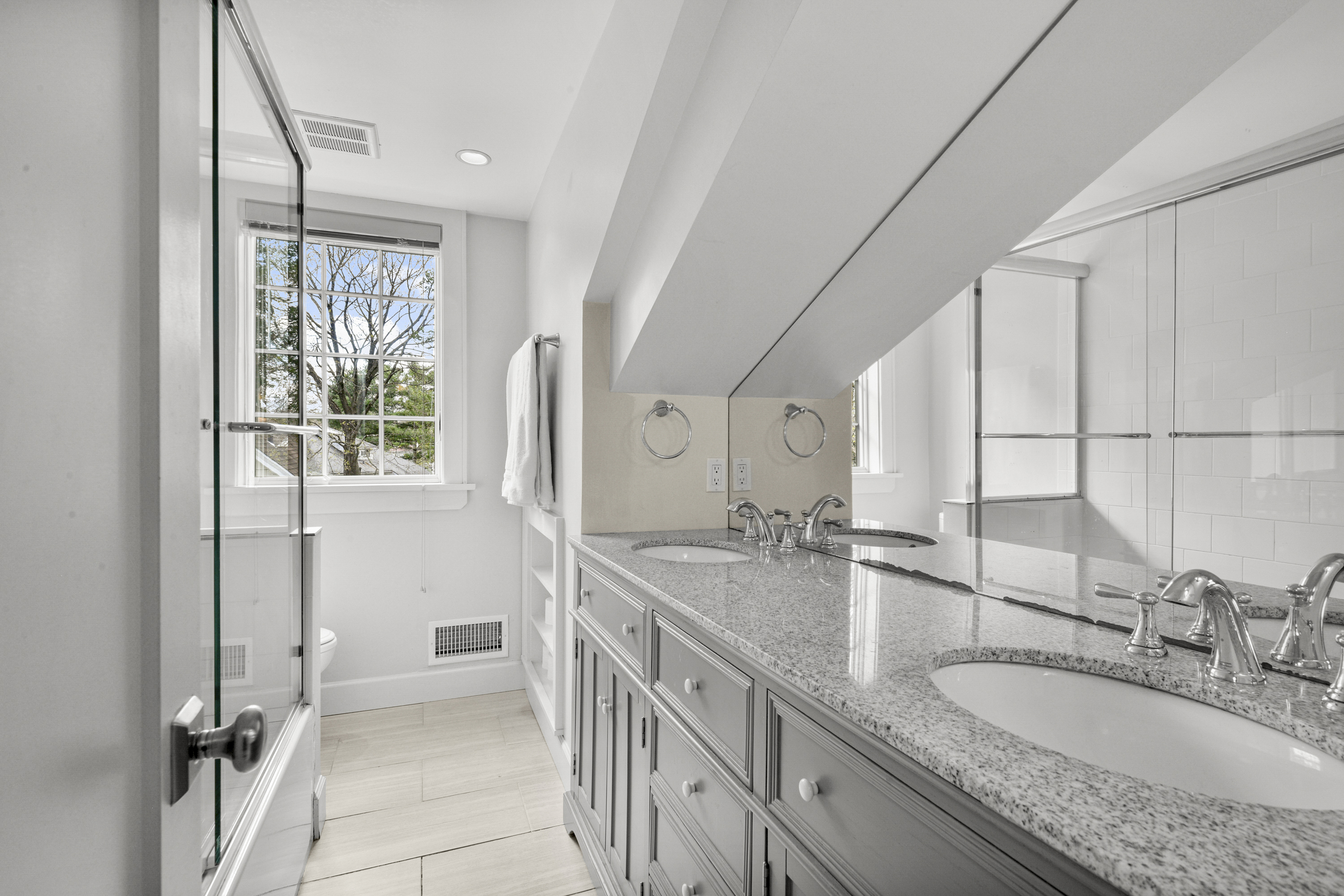  Lovely Larchmont Village Home - 物件實景