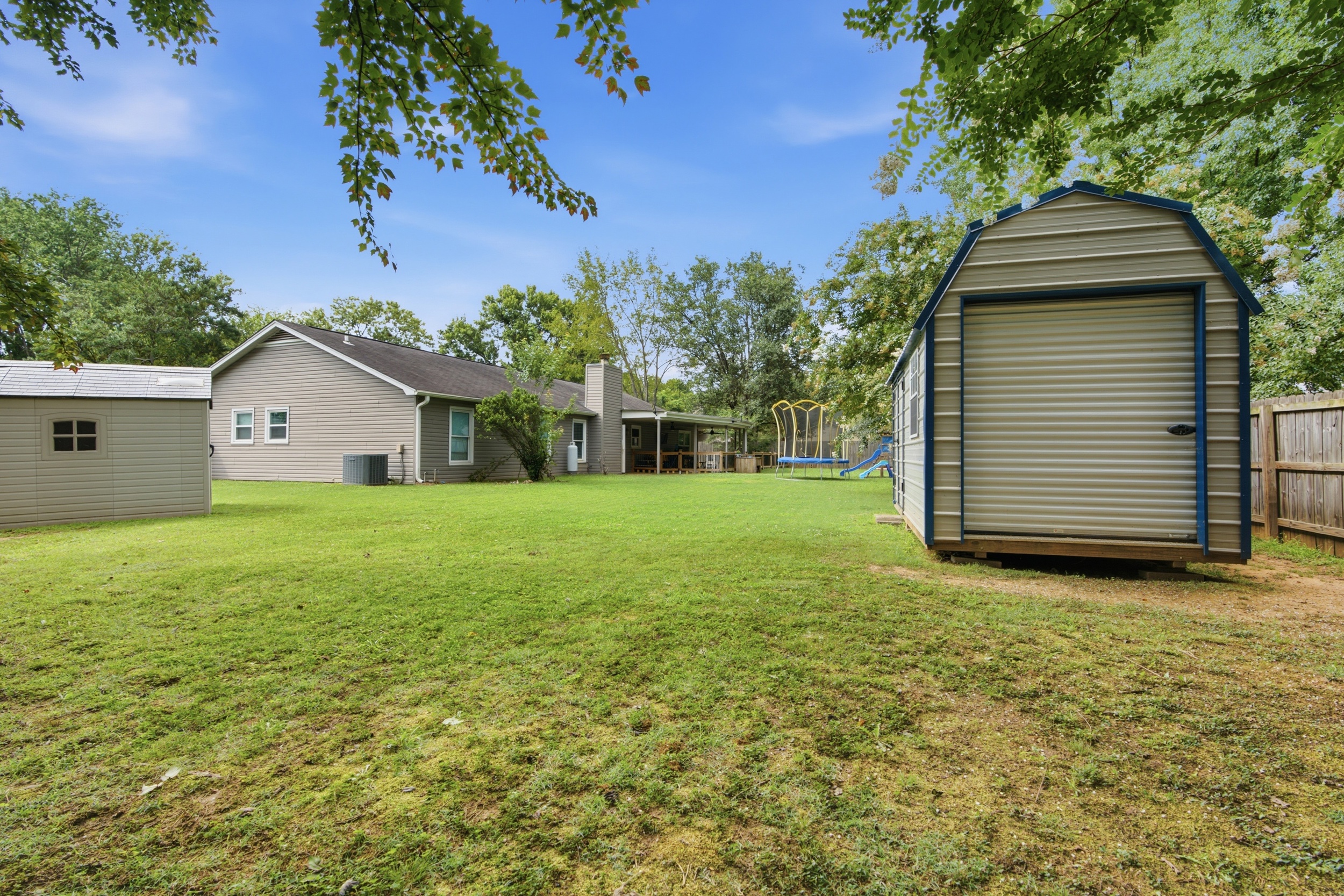  15003 Ashwood Circle SE - 物件實景