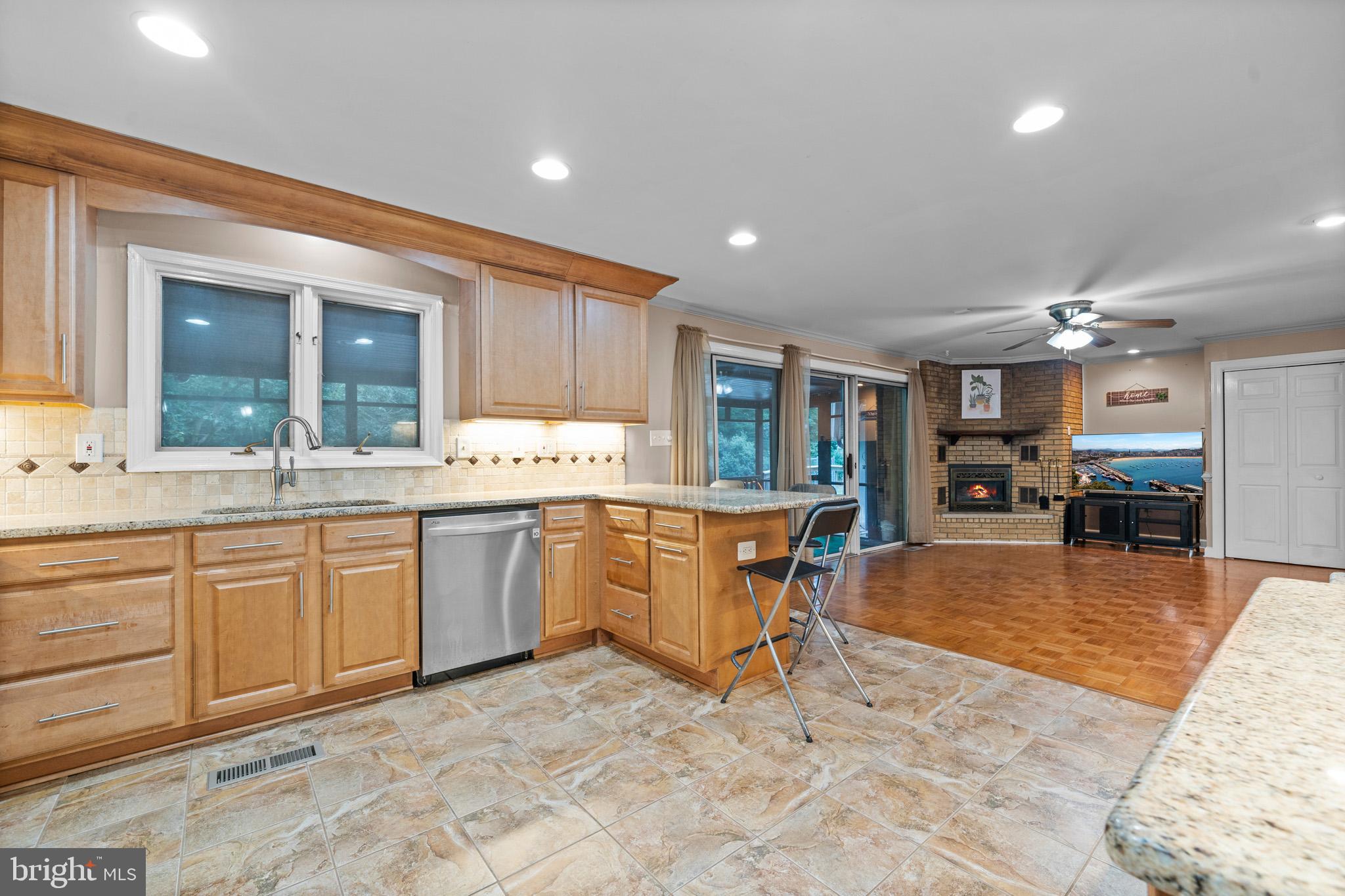 White Plains, Maryland, 20695, United States, 3 Bedrooms Bedrooms, ,3 BathroomsBathrooms,Residential,For Sale,1923319