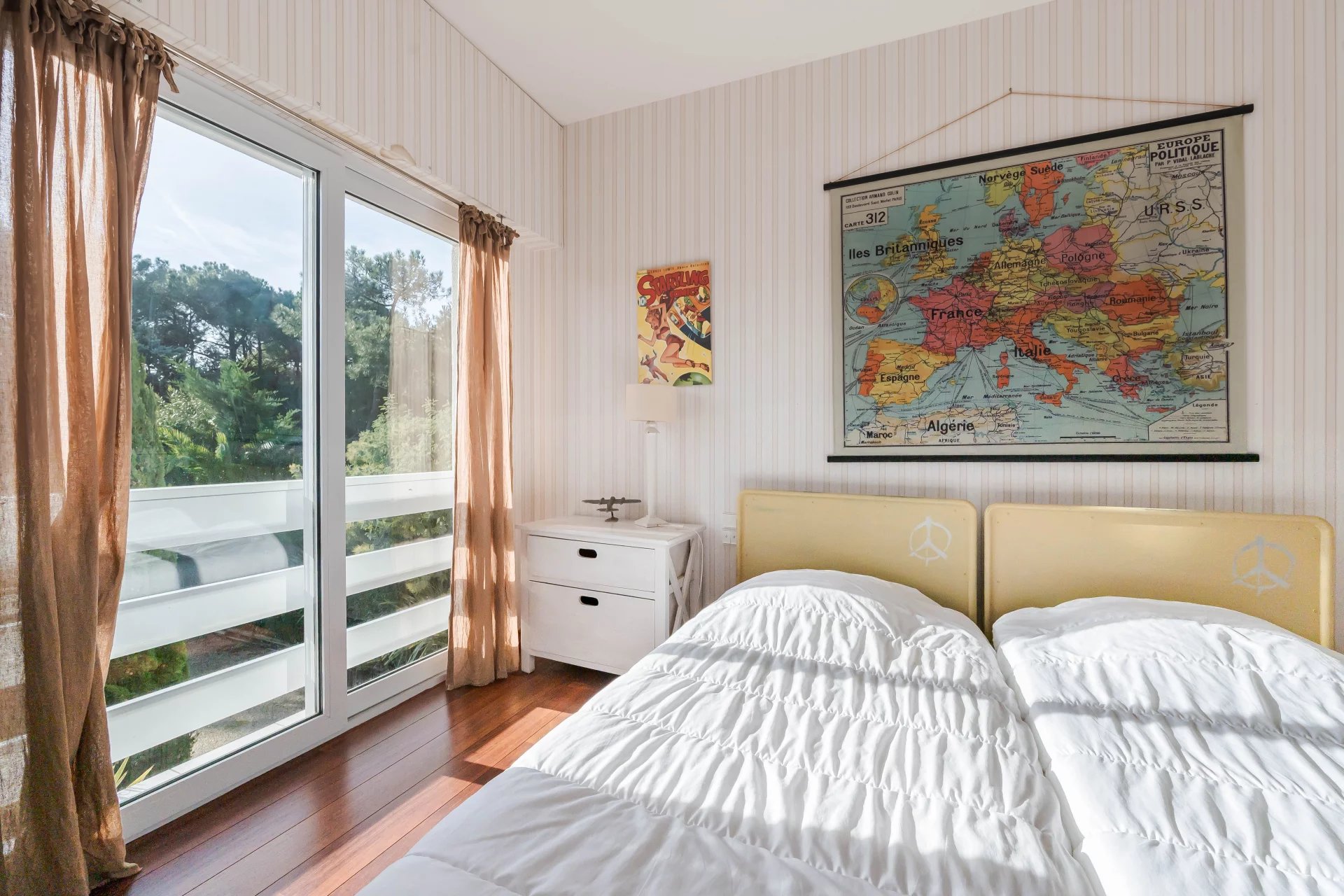 Lège-Cap-Ferret, New Aquitaine, 33950, FR, 4 Bedrooms Bedrooms, ,Residential,For Sale,2001613