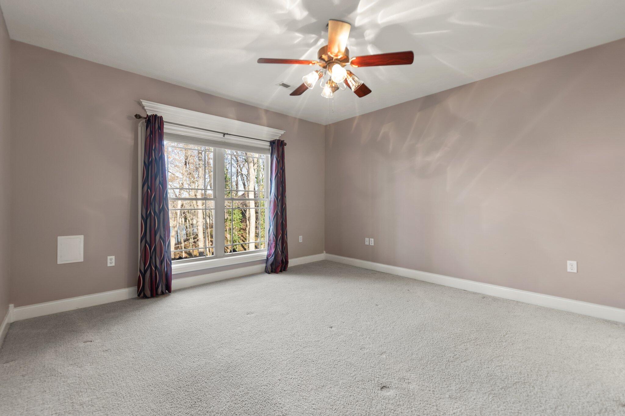 Monticello, Kentucky, 42633, United States, 4 Bedrooms Bedrooms, ,3 BathroomsBathrooms,Residential,For Sale,1691685