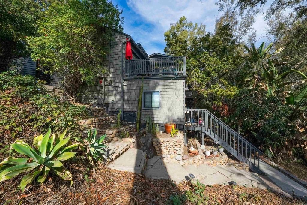 San Diego, California, 92102, United States, 3 Bedrooms Bedrooms, ,4 BathroomsBathrooms,Residential,For Sale,1991892