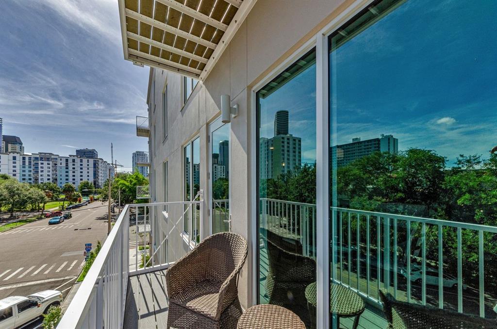 St Petersburg, Florida, 33701, United States, 3 Bedrooms Bedrooms, ,3 BathroomsBathrooms,Residential,For Sale,1885296