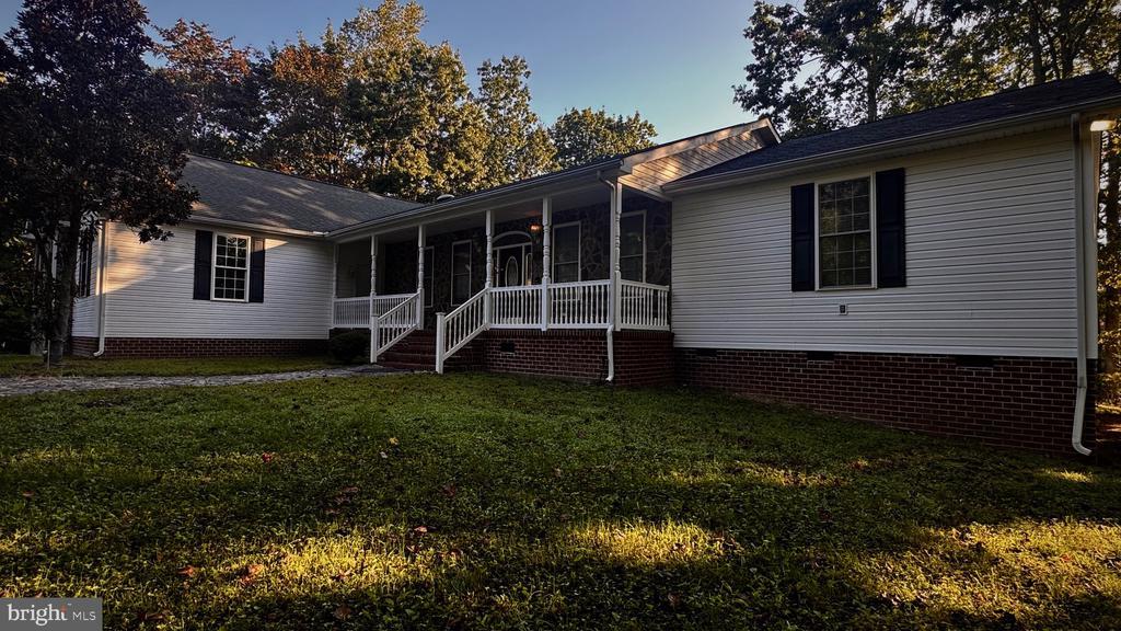 Montross, Virginia, 22520, United States, 3 Bedrooms Bedrooms, ,3 BathroomsBathrooms,Residential,For Sale,1950611