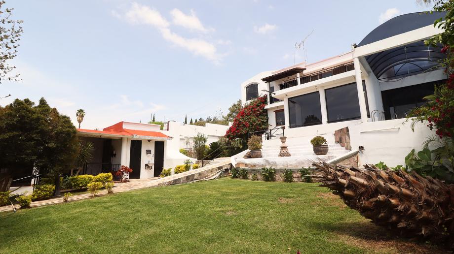 Morelia, Michoacán de Ocampo, 58337, Mexico, 16 Bedrooms Bedrooms, ,14 BathroomsBathrooms,Residential,For Sale,1850325