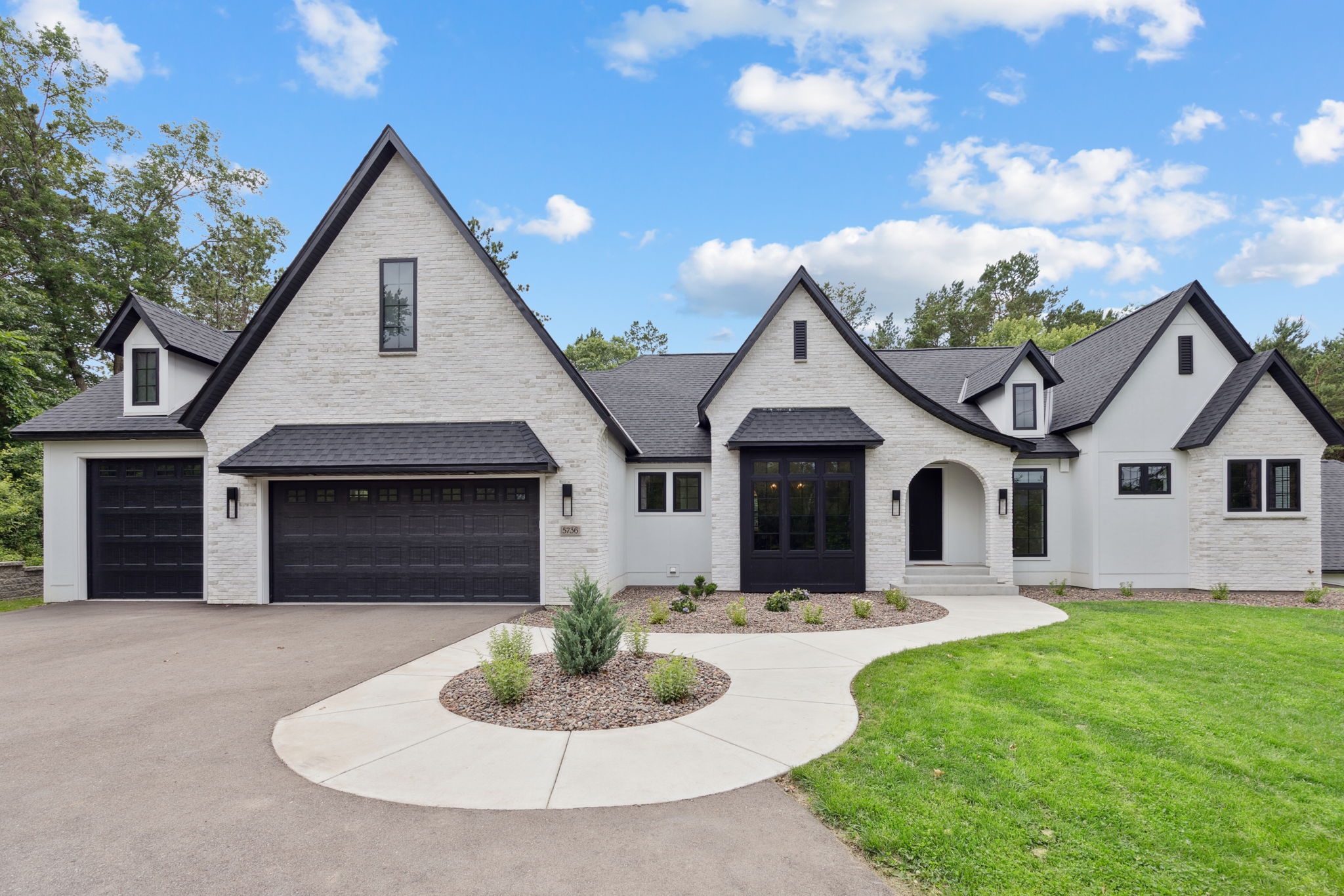  Modern Tudor Masterpiece in Lake Elmo - 物件實景