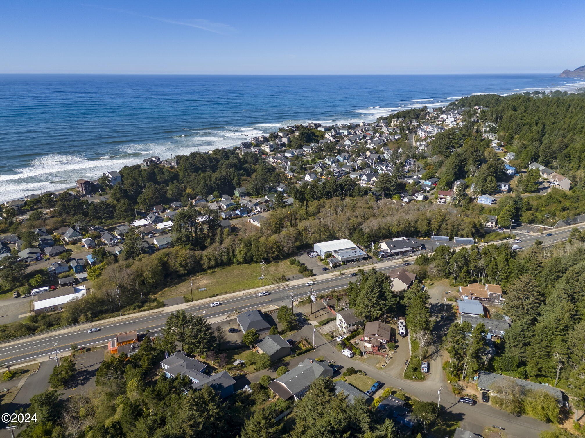850 SE 31st, Lincoln City, Oregon, 97367, United States, 4 Bedrooms Bedrooms, ,2 BathroomsBathrooms,Residential,For Sale,850 SE 31st,1637852