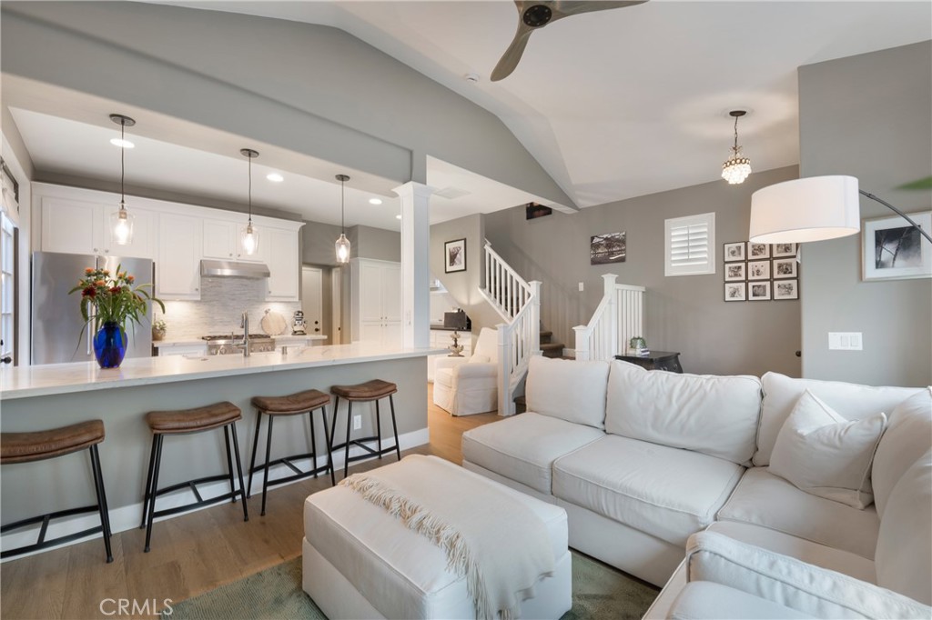 Irvine, California, 92620, United States, 2 Bedrooms Bedrooms, ,3 BathroomsBathrooms,Residential,For Sale,2001846