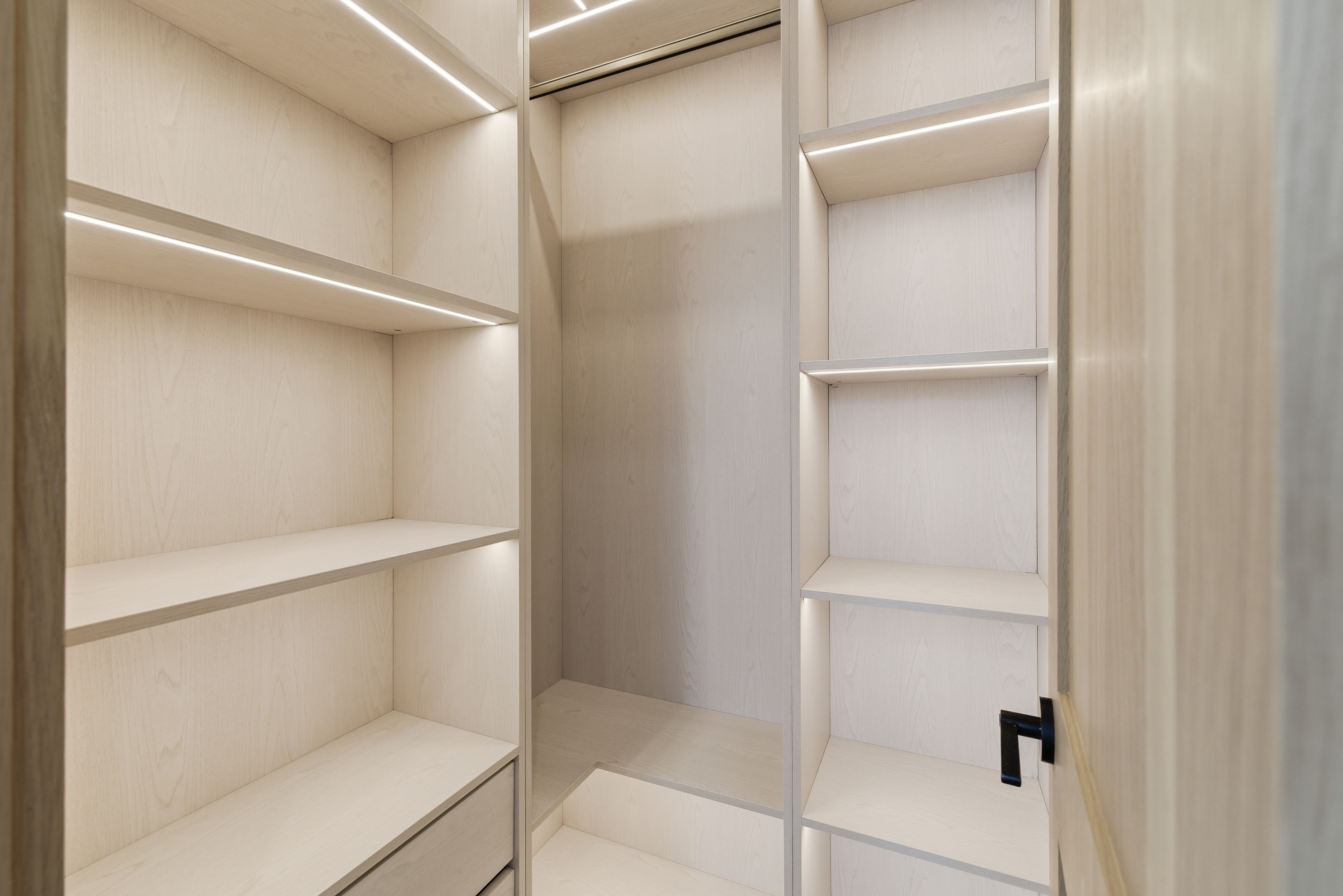  Stunning New Construction with Gulf Views, Courtyard Pool & Designer Finishes - 物件實景