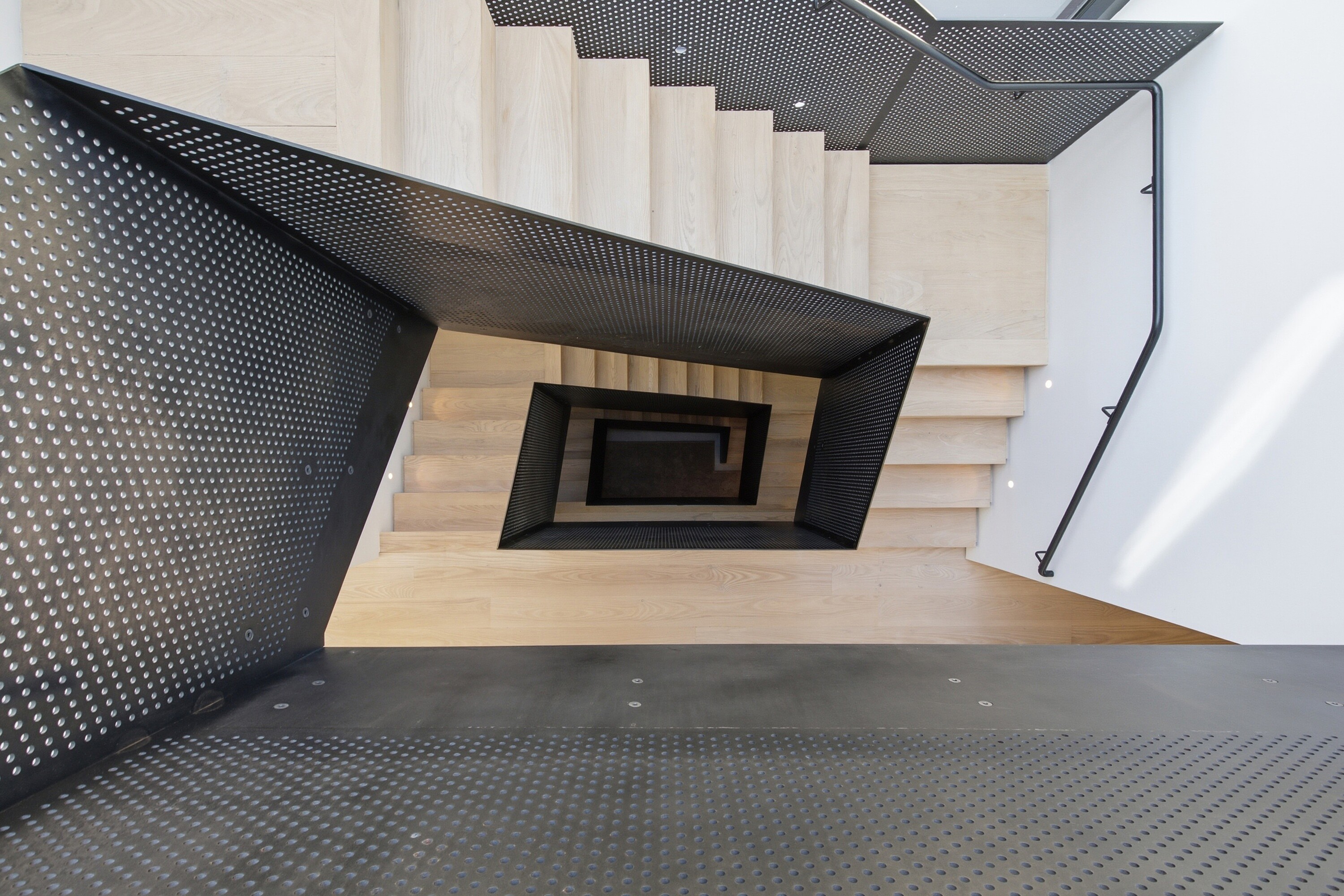  Modern Architectural Statement - 物件實景