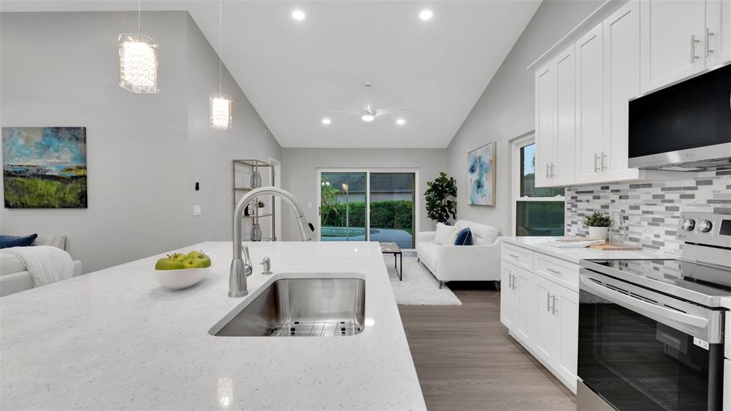 Oviedo, Florida, 32765, United States, 3 Bedrooms Bedrooms, ,2 BathroomsBathrooms,Residential,For Sale,1855971