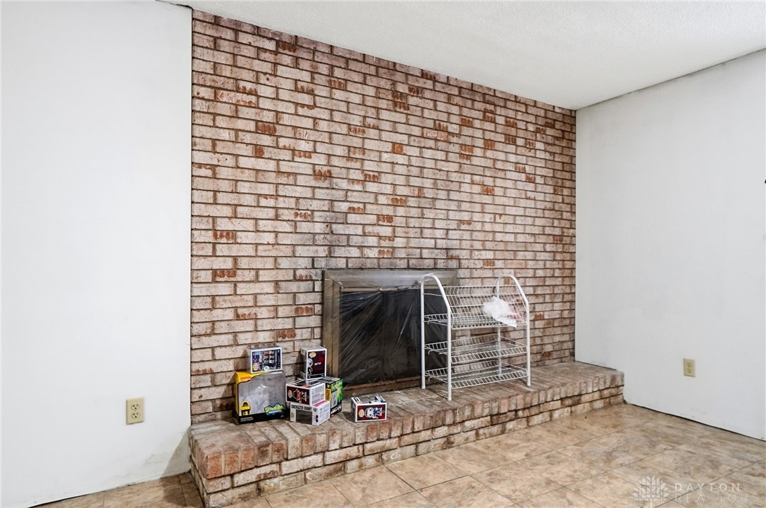 Bellbrook, Ohio, 45305, United States, 3 Bedrooms Bedrooms, ,2 BathroomsBathrooms,Residential,For Sale,2001982