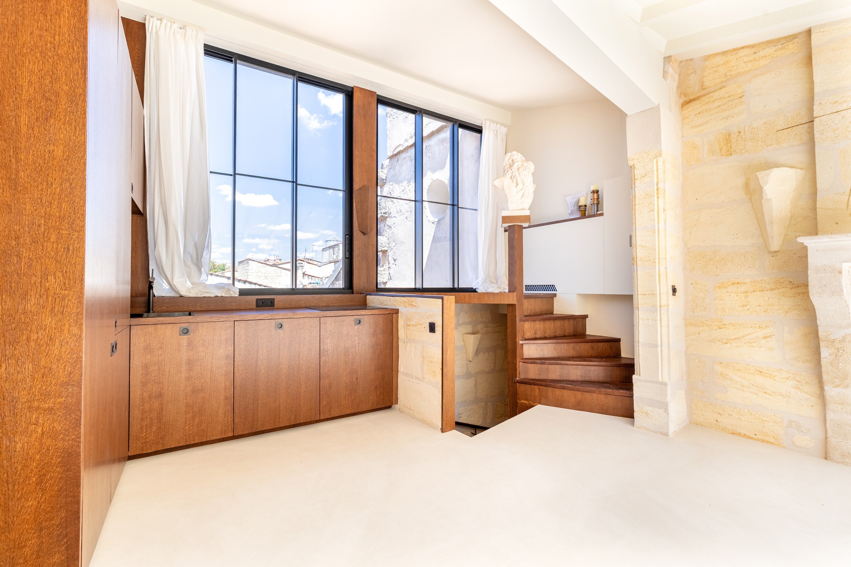  BORDEAUX - FULLY AIR-CONDITIONED FLAT IN THE HEART OF CHARTRONS - 物件實景