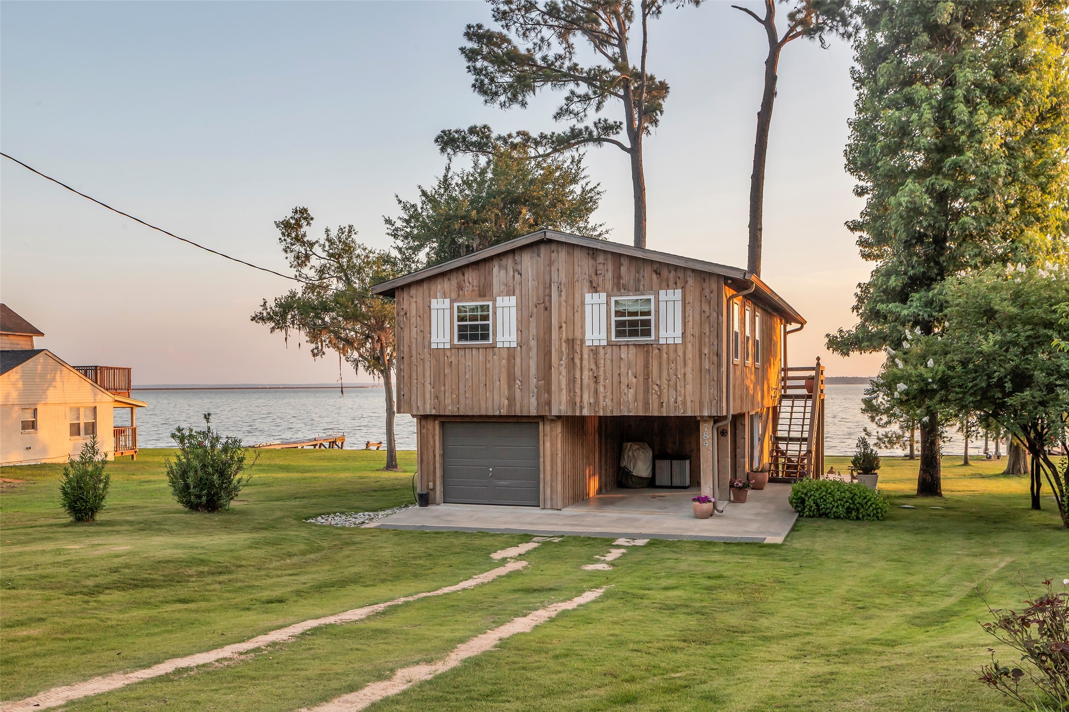  784 W Cattle Drive - 物件實景