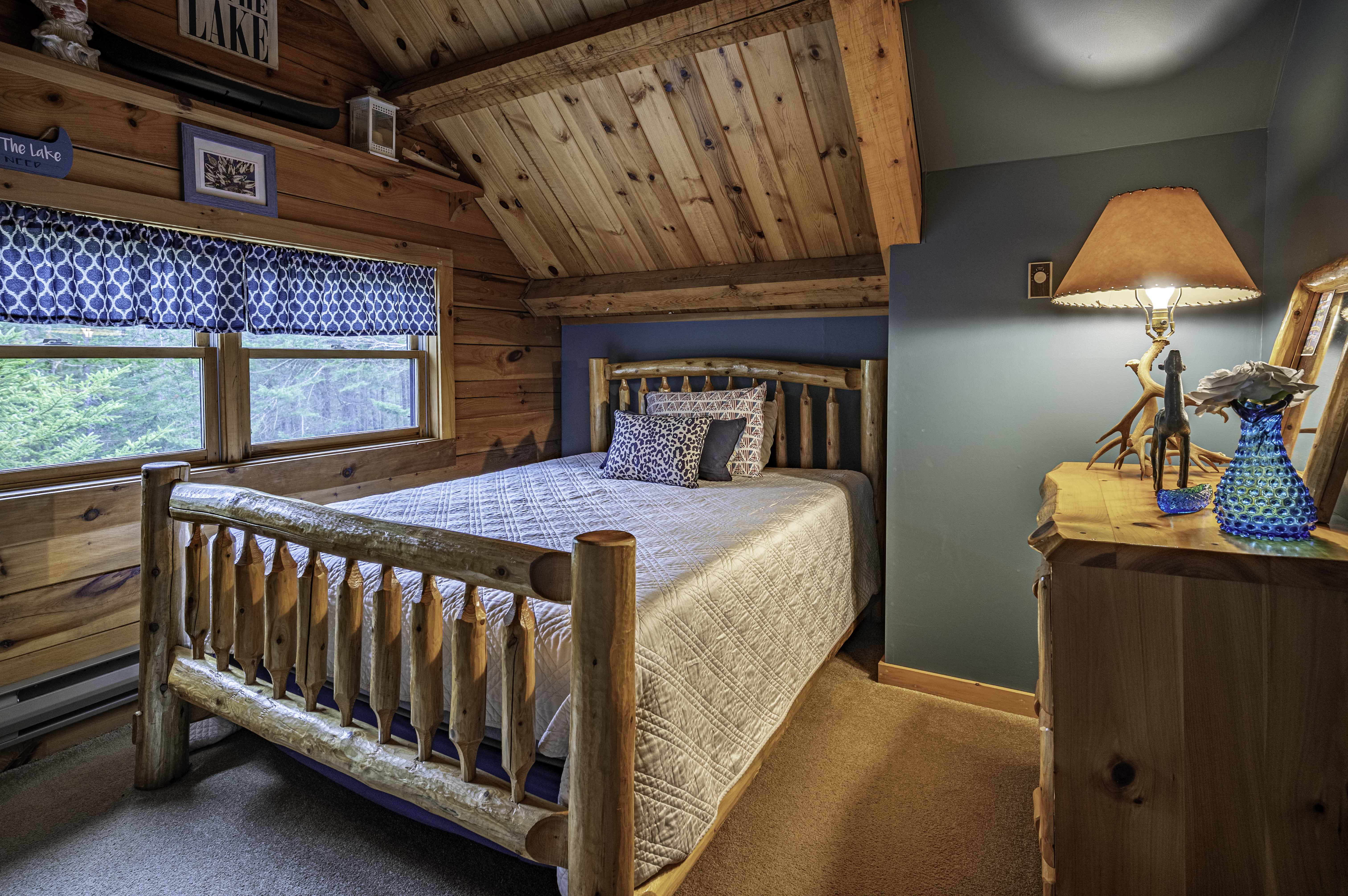  A Classic Adirondack Log Home on Pristine First Lake Frontage - 物件實景