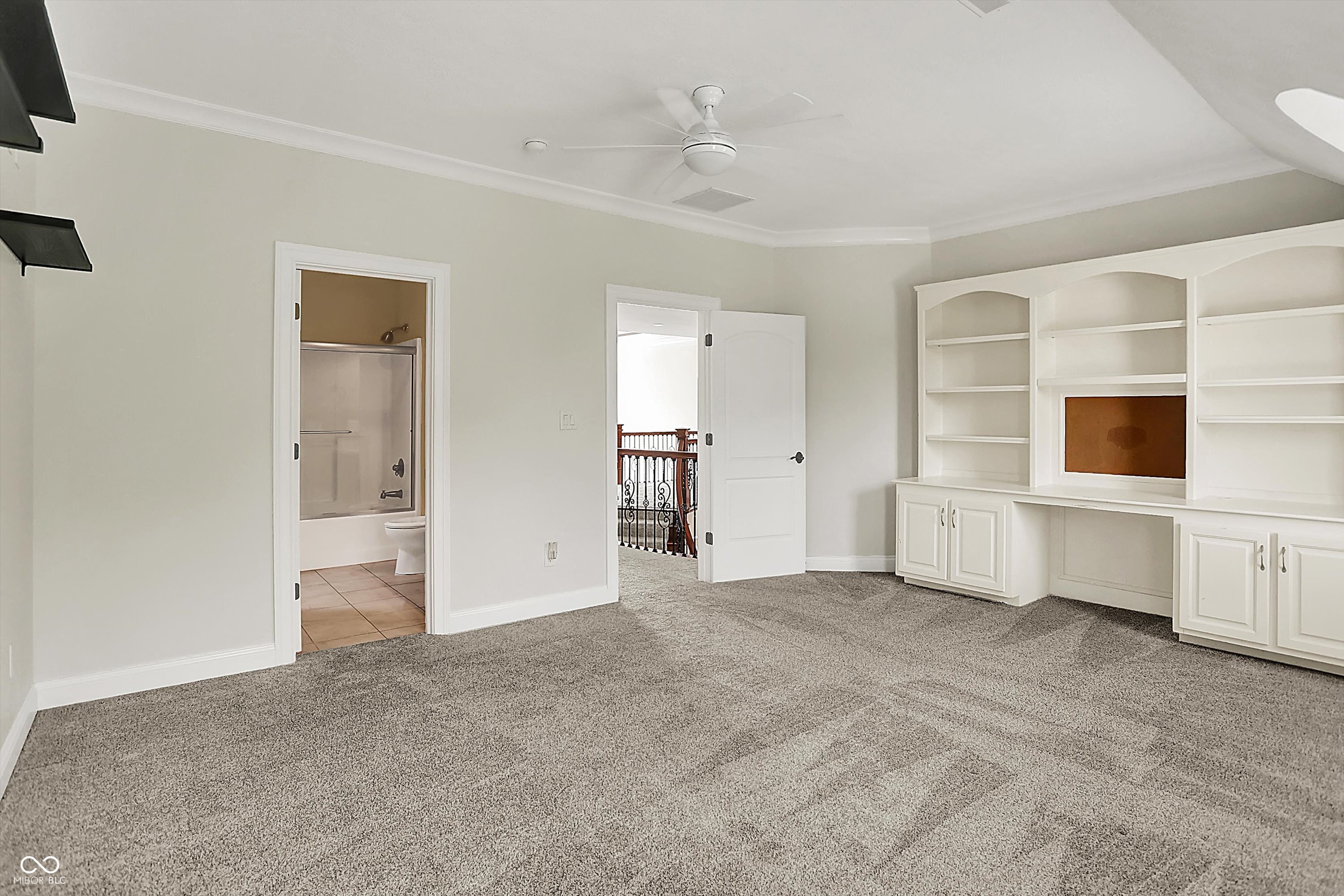 Noblesville, Indiana, 46062, United States, 6 Bedrooms Bedrooms, ,9 BathroomsBathrooms,Residential,For Sale,1979033