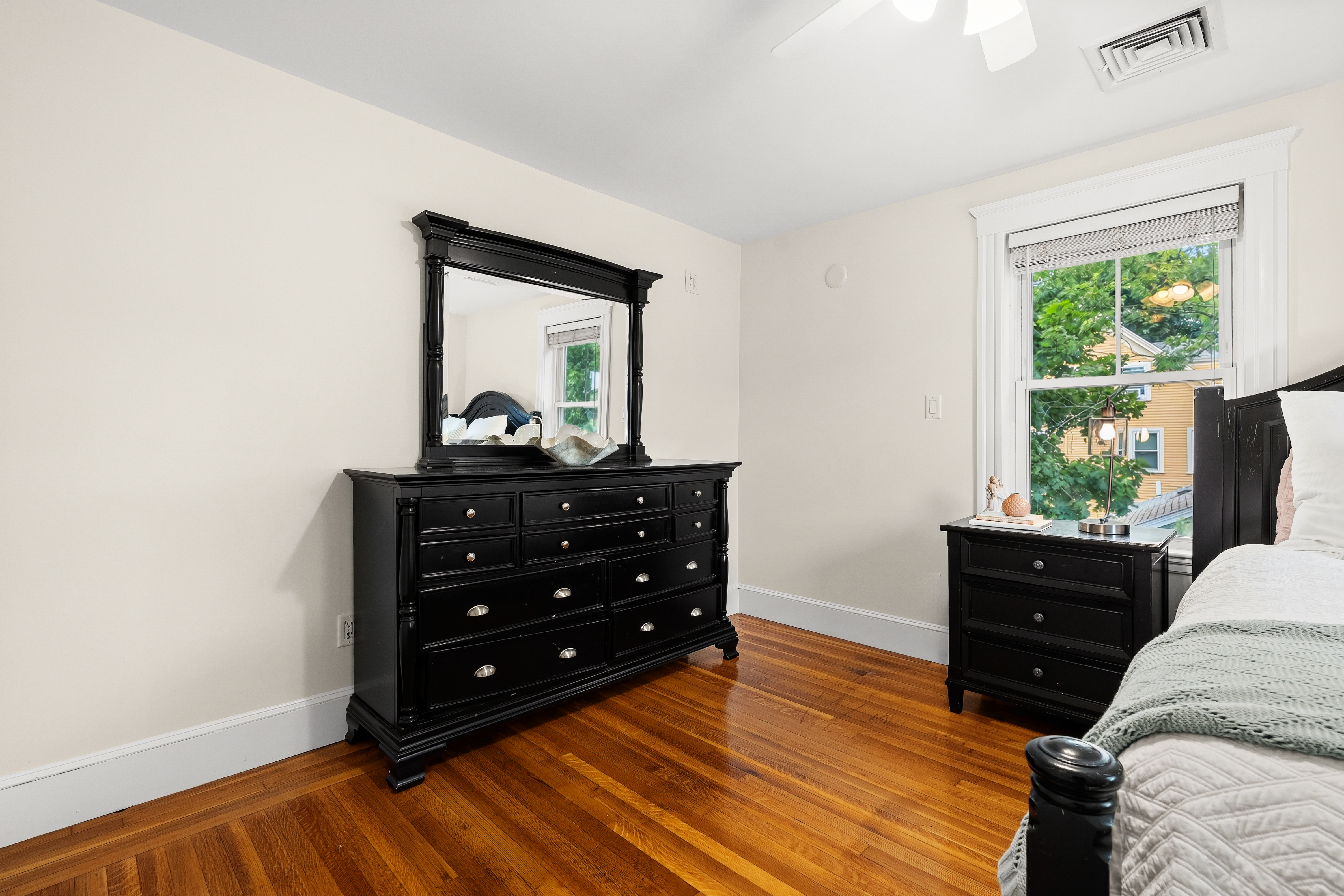  158 Lowell Street, Arlington, MA, 02474 - 物件實景